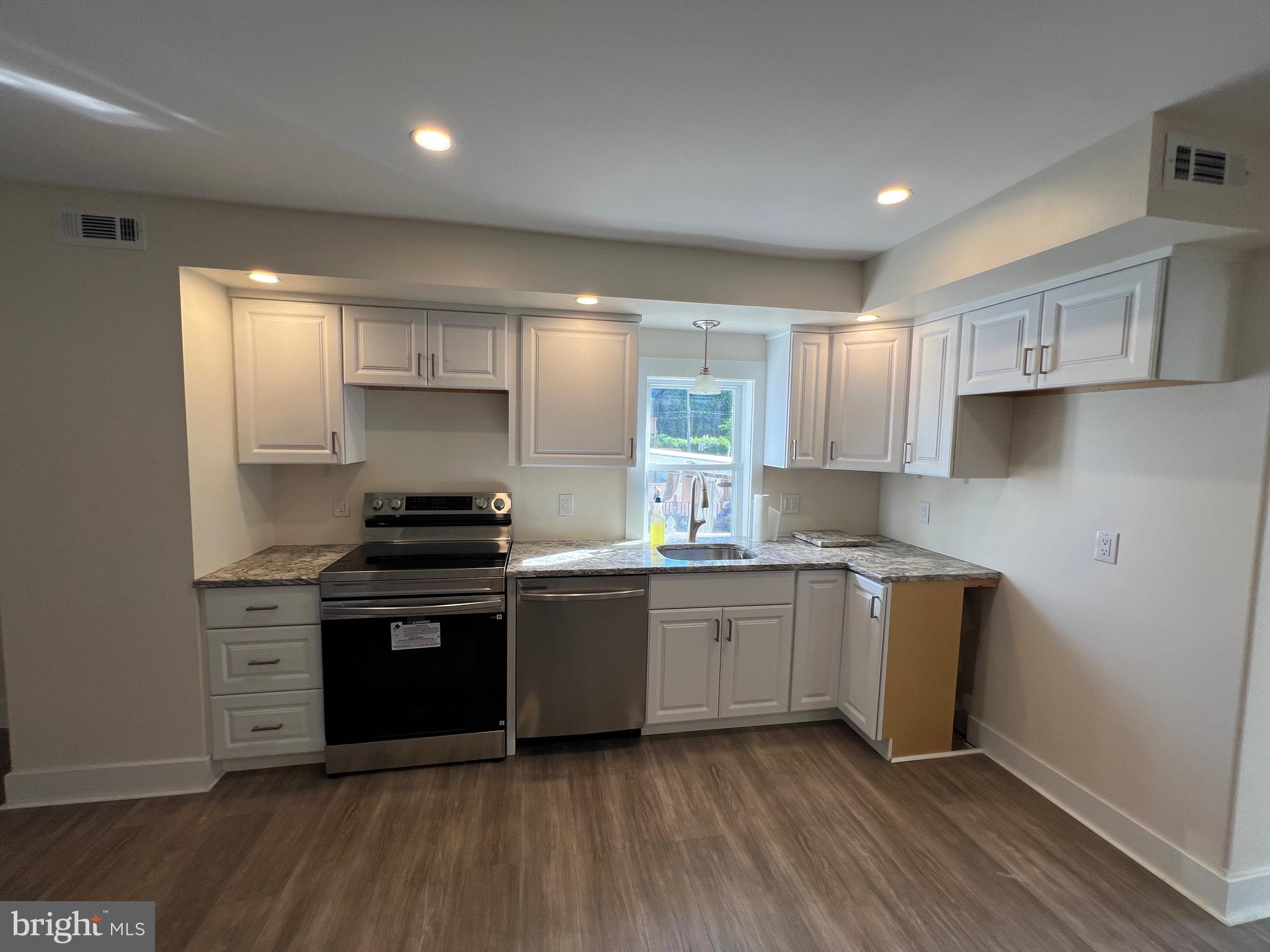 ABINGTON - Residential