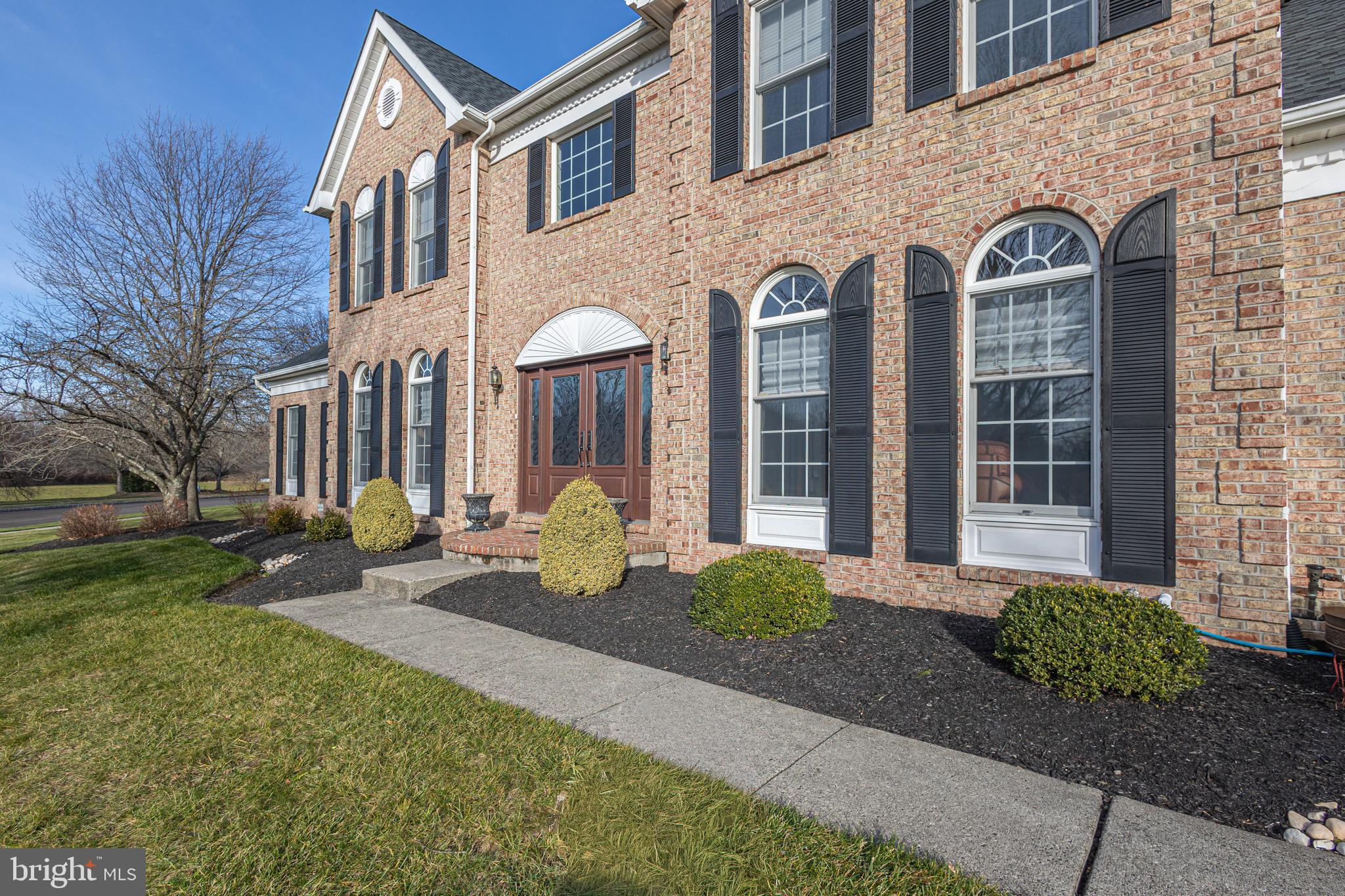 BRIDLE ESTATES - Residential