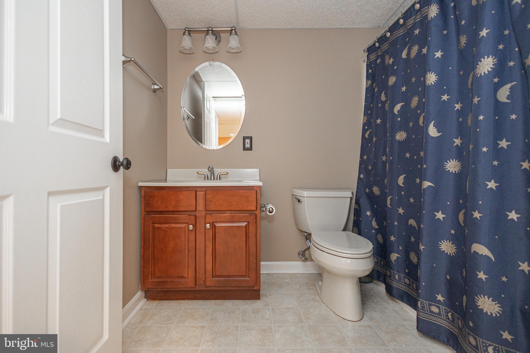 BRIDLE ESTATES - Residential