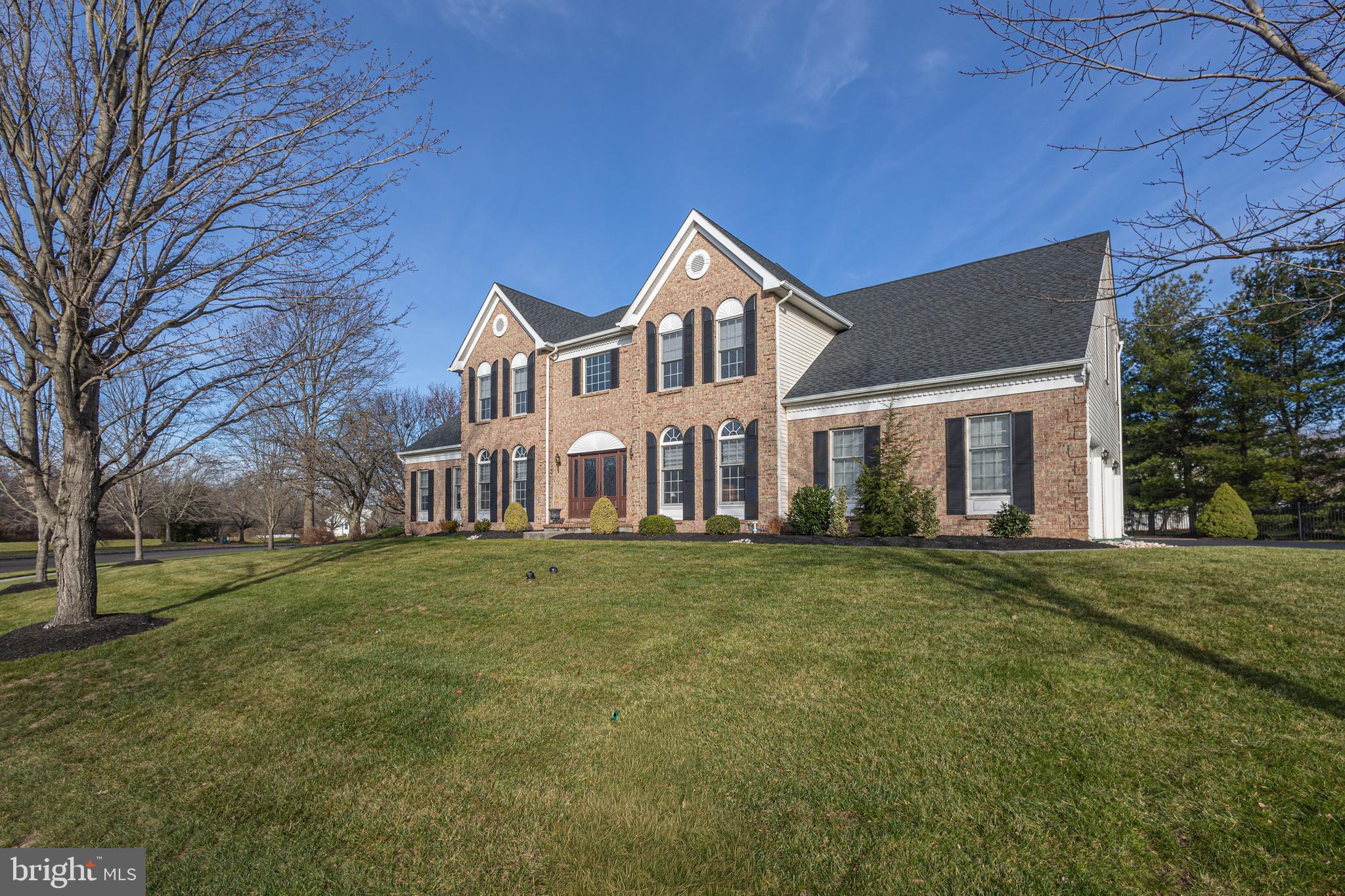 BRIDLE ESTATES - Residential