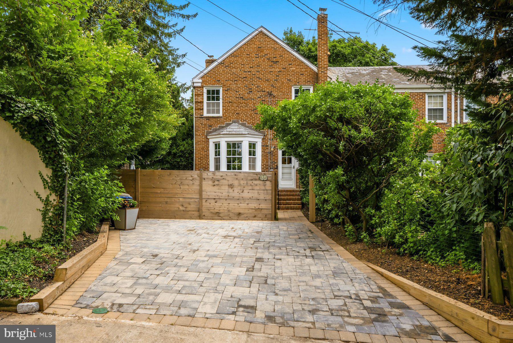 RODGERS FORGE/GAYWOOD - Residential