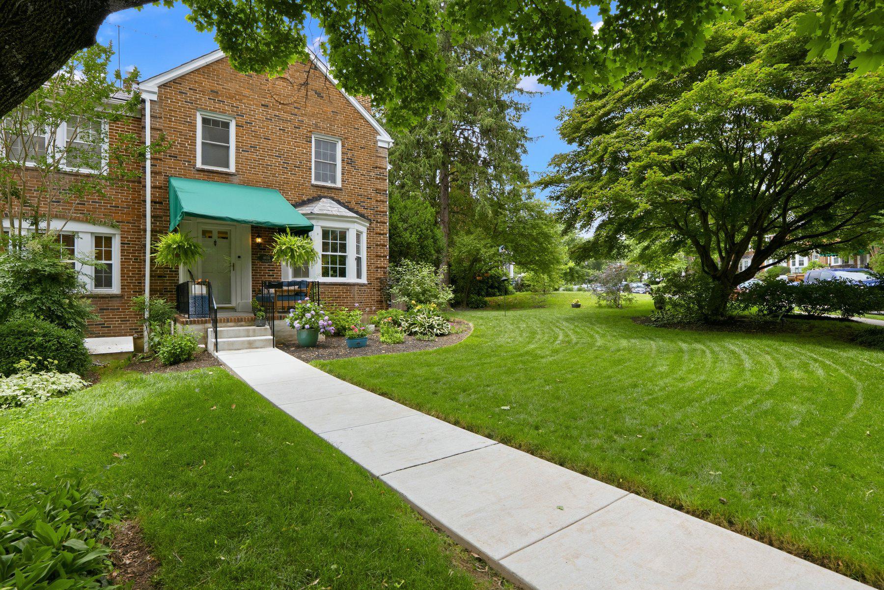 RODGERS FORGE/GAYWOOD - Residential