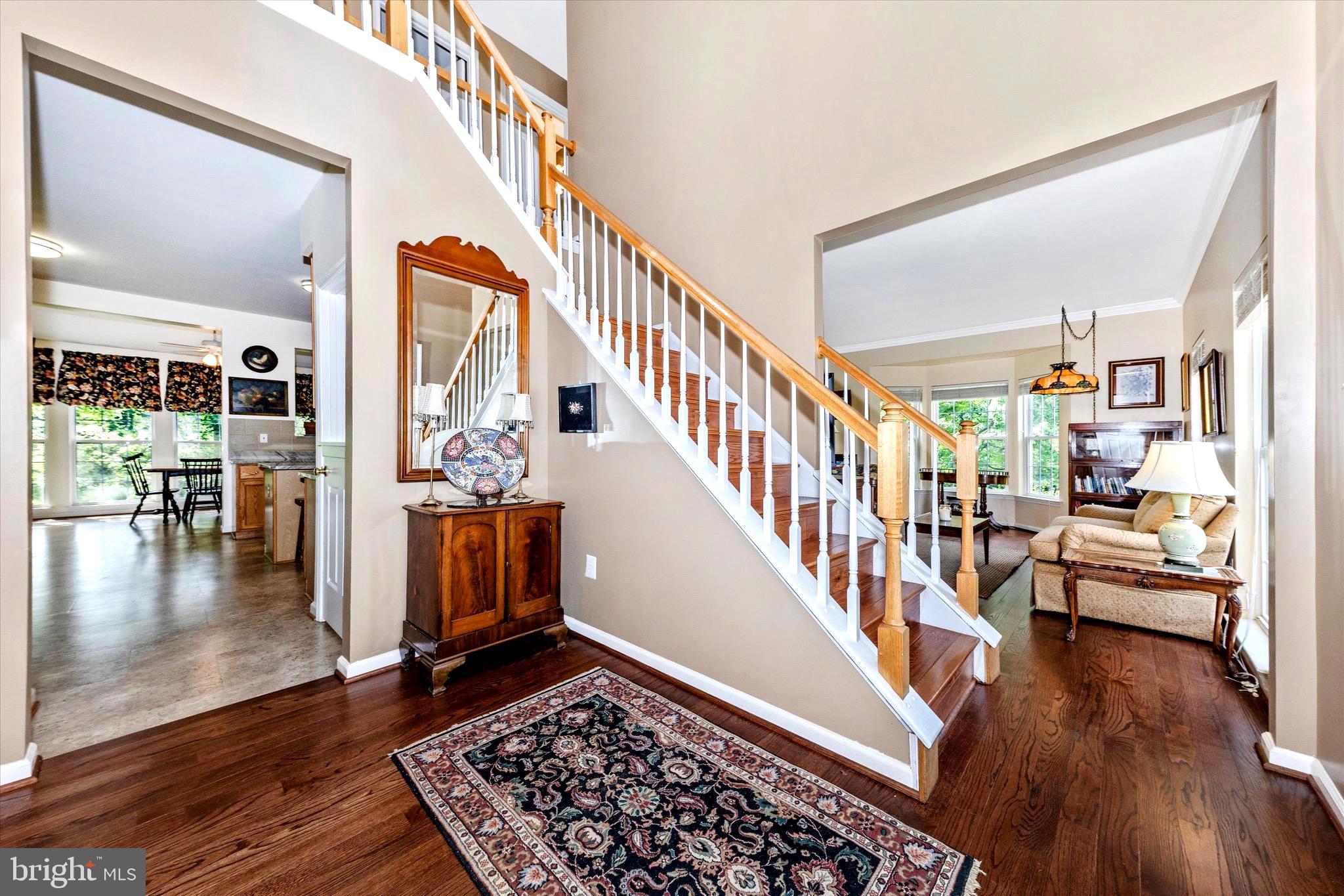 HUNTERS RUN - Residential