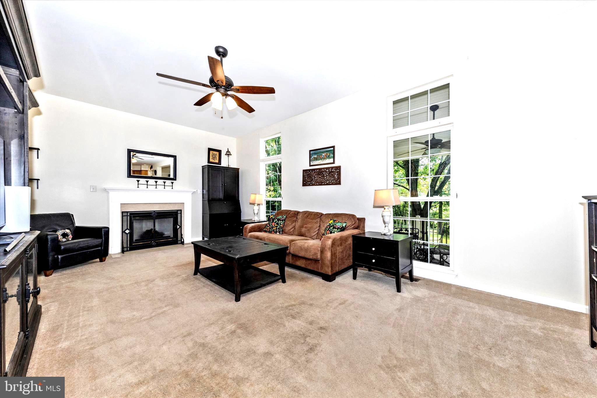 HUNTERS RUN - Residential