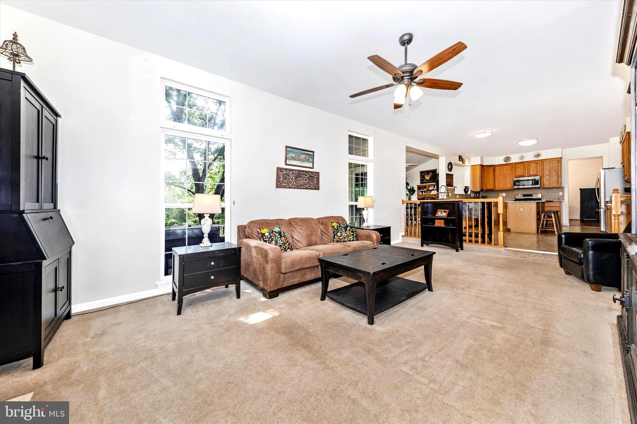 HUNTERS RUN - Residential