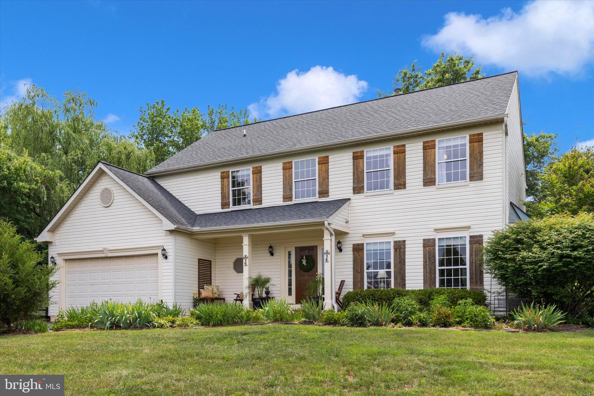 HUNTERS RUN - Residential