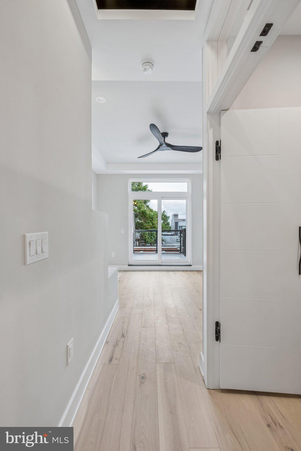 POINT BREEZE - Residential