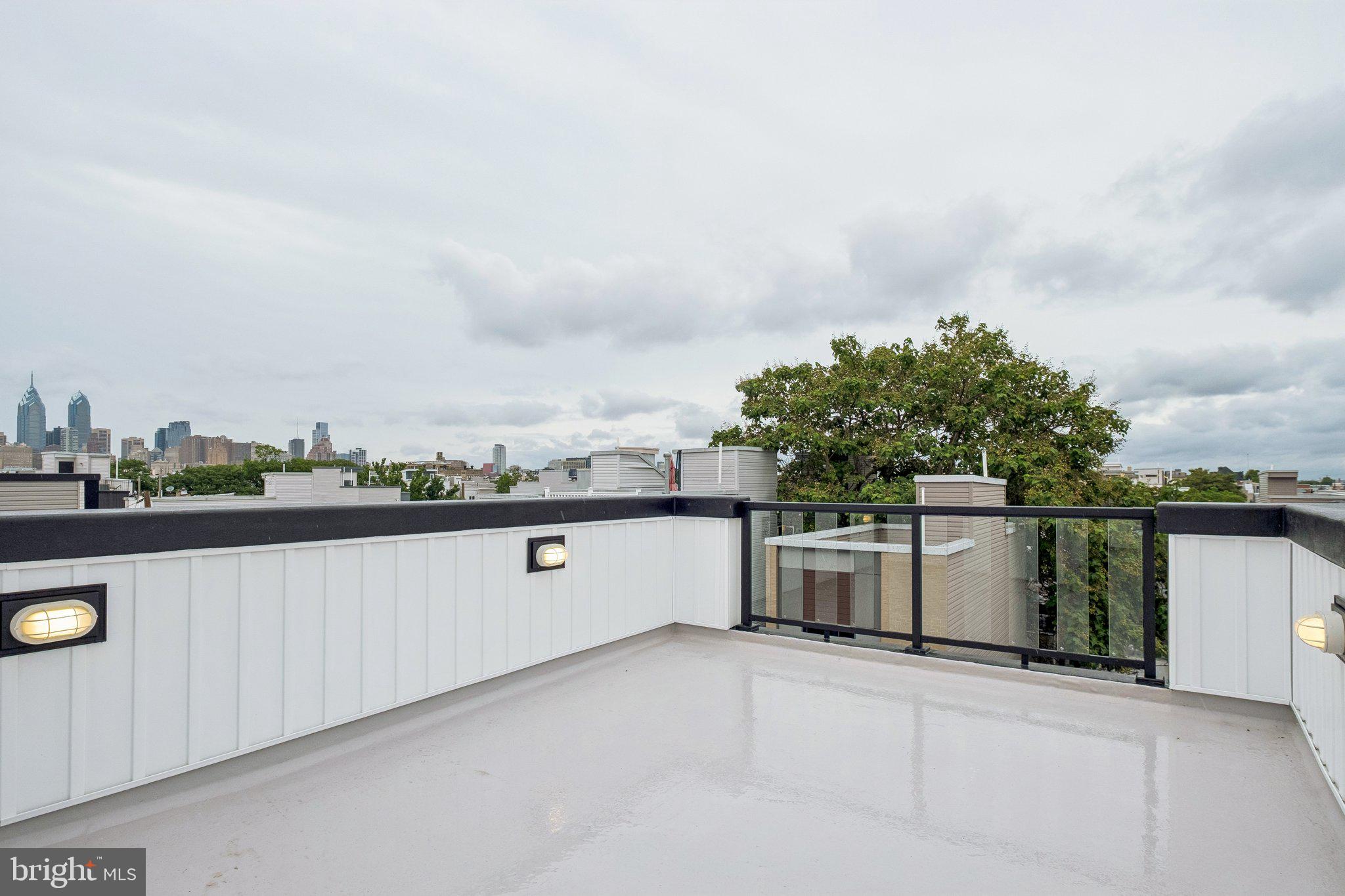 POINT BREEZE - Residential