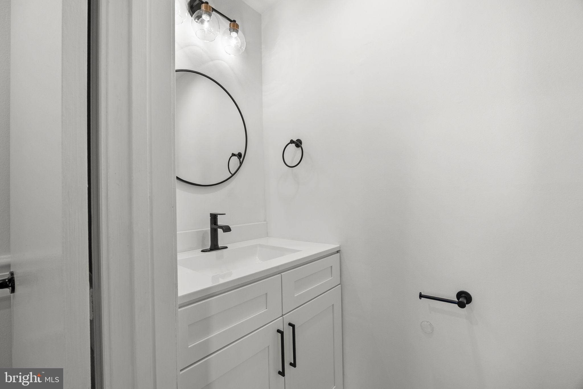 CRESTWOOD CONDO - Residential Lease
