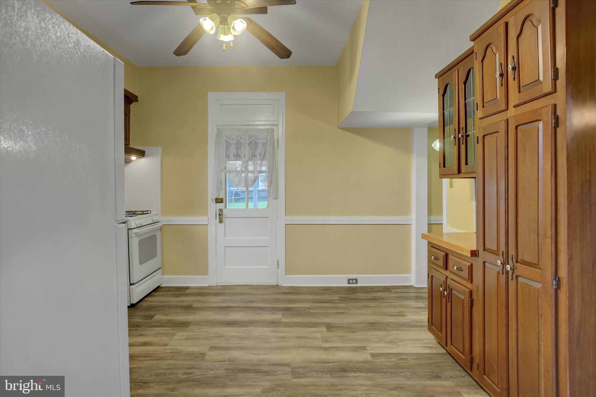 BROOKSIDE - Residential