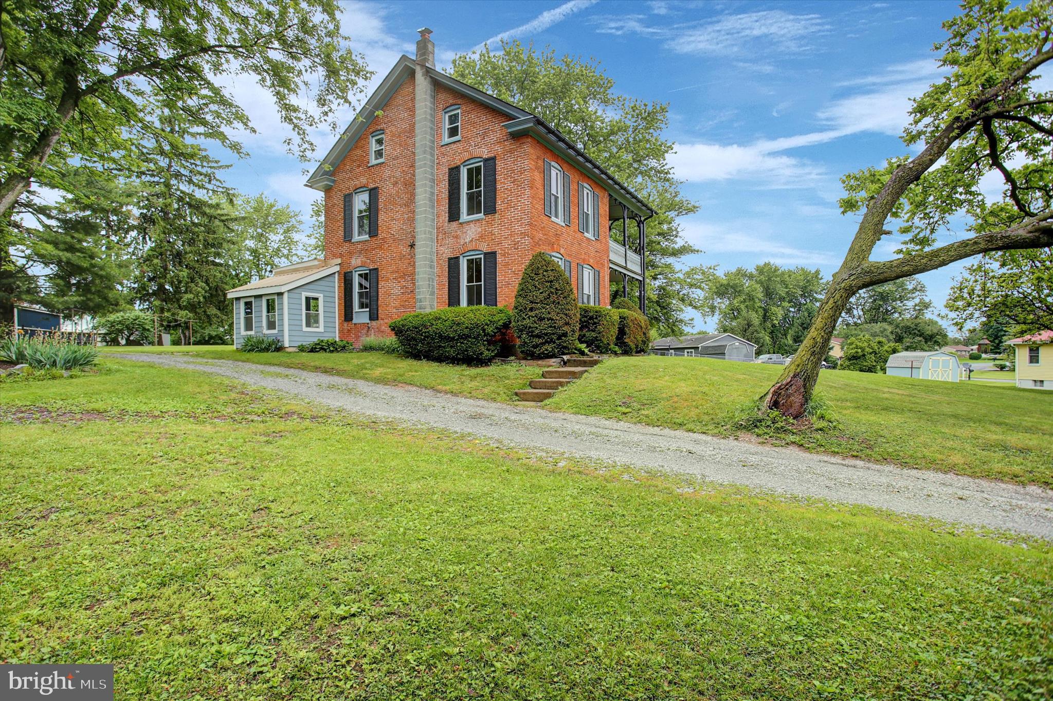 BROOKSIDE - Residential