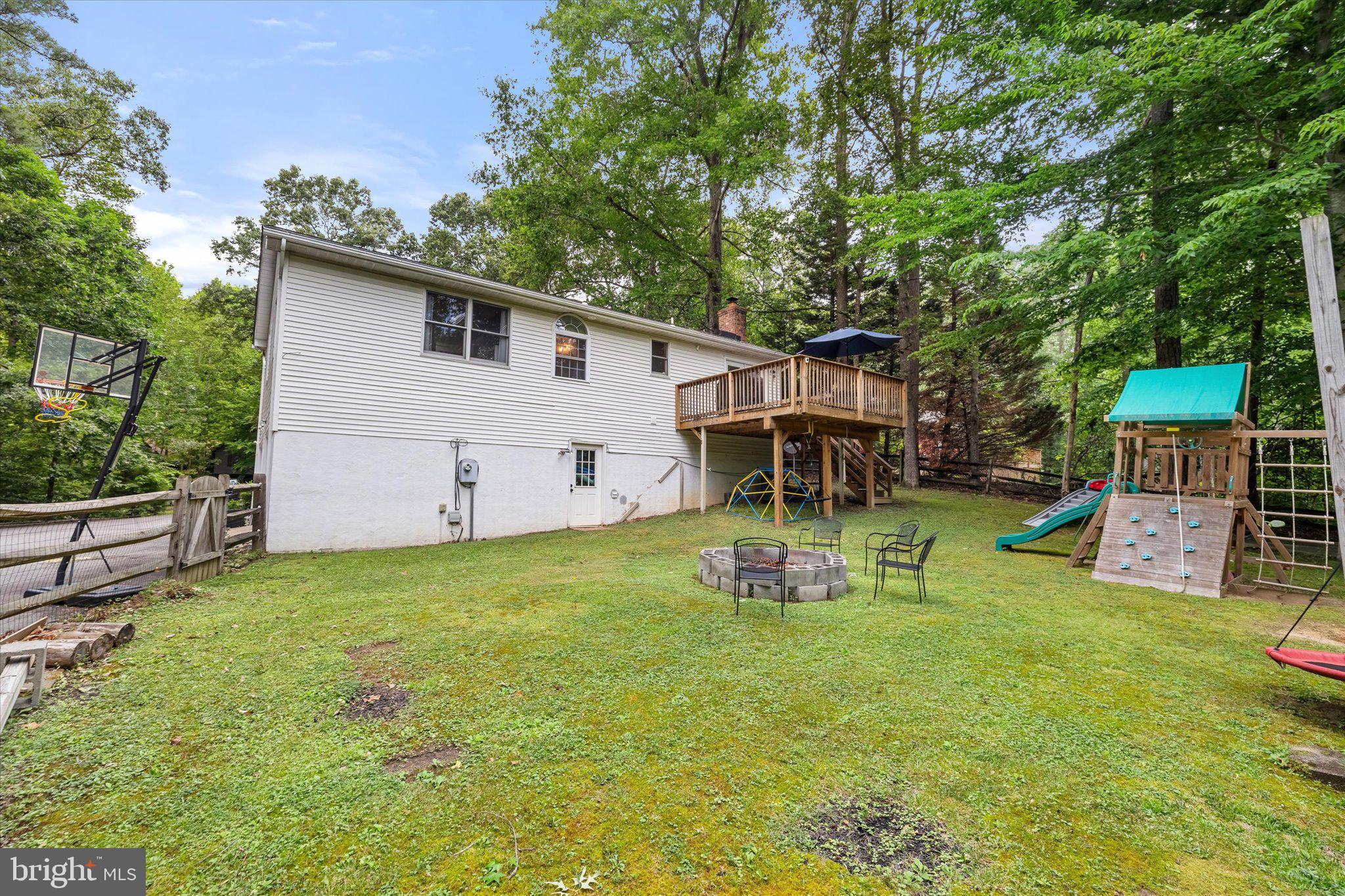 PRESIDENTIAL LAKES - Residential