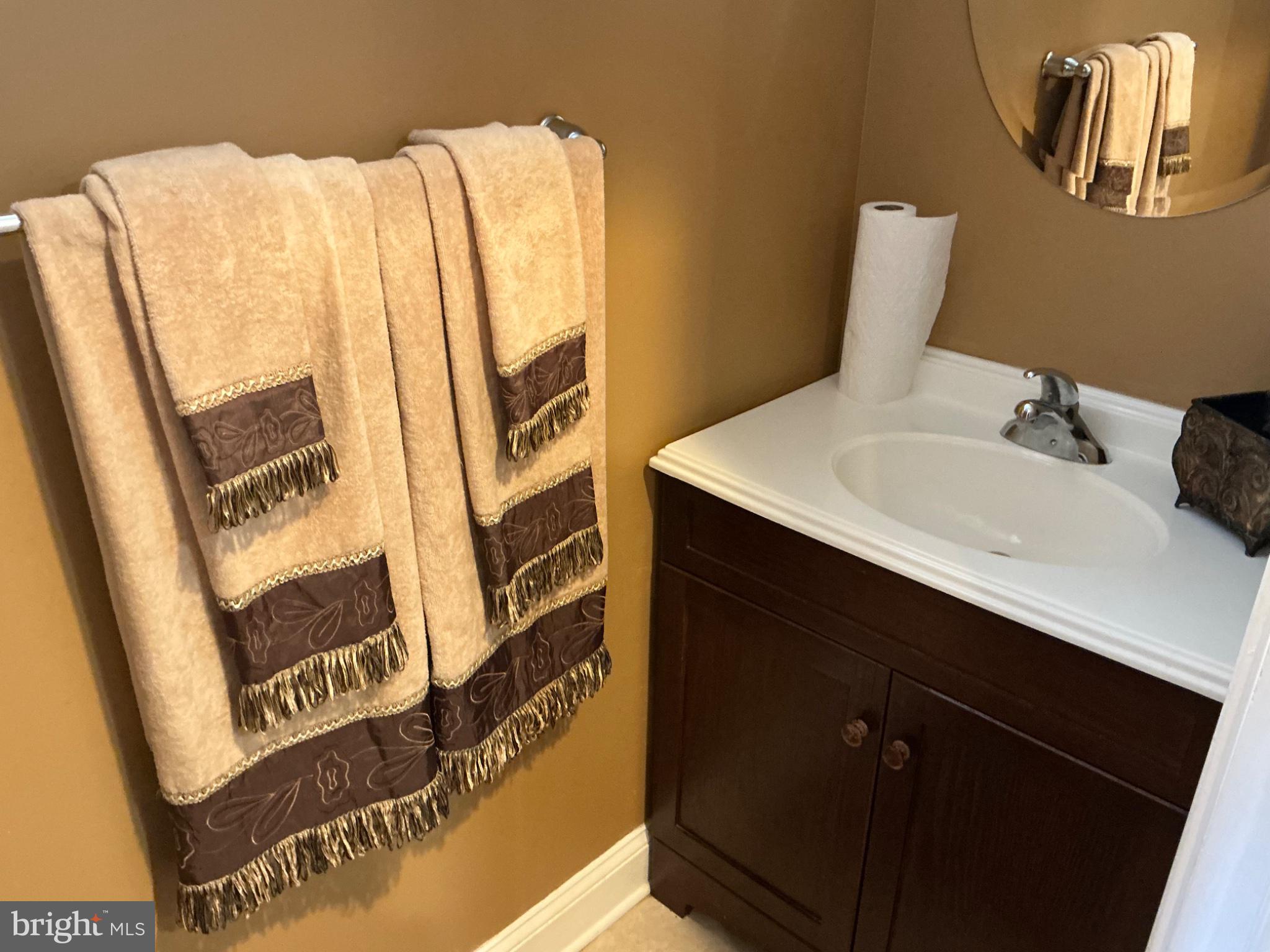 GIRARD ESTATES - Residential