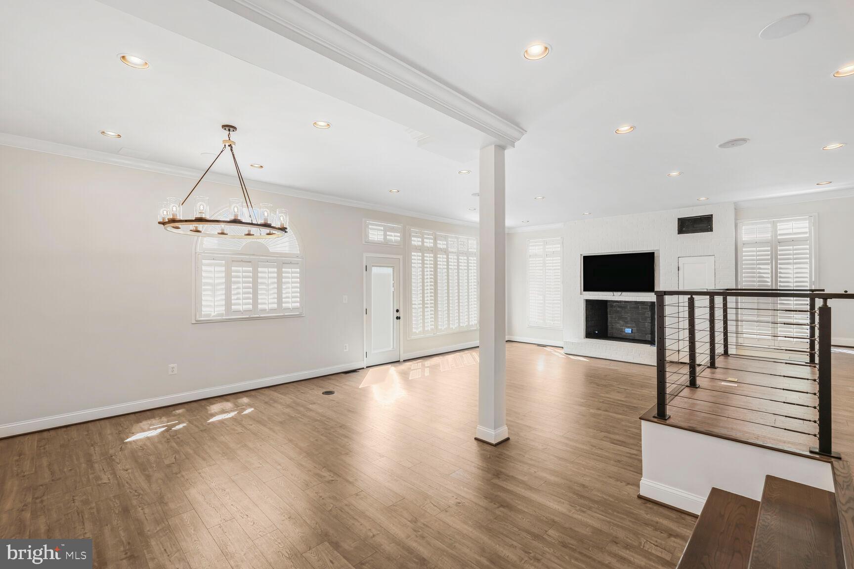 LYON PARK - Residential