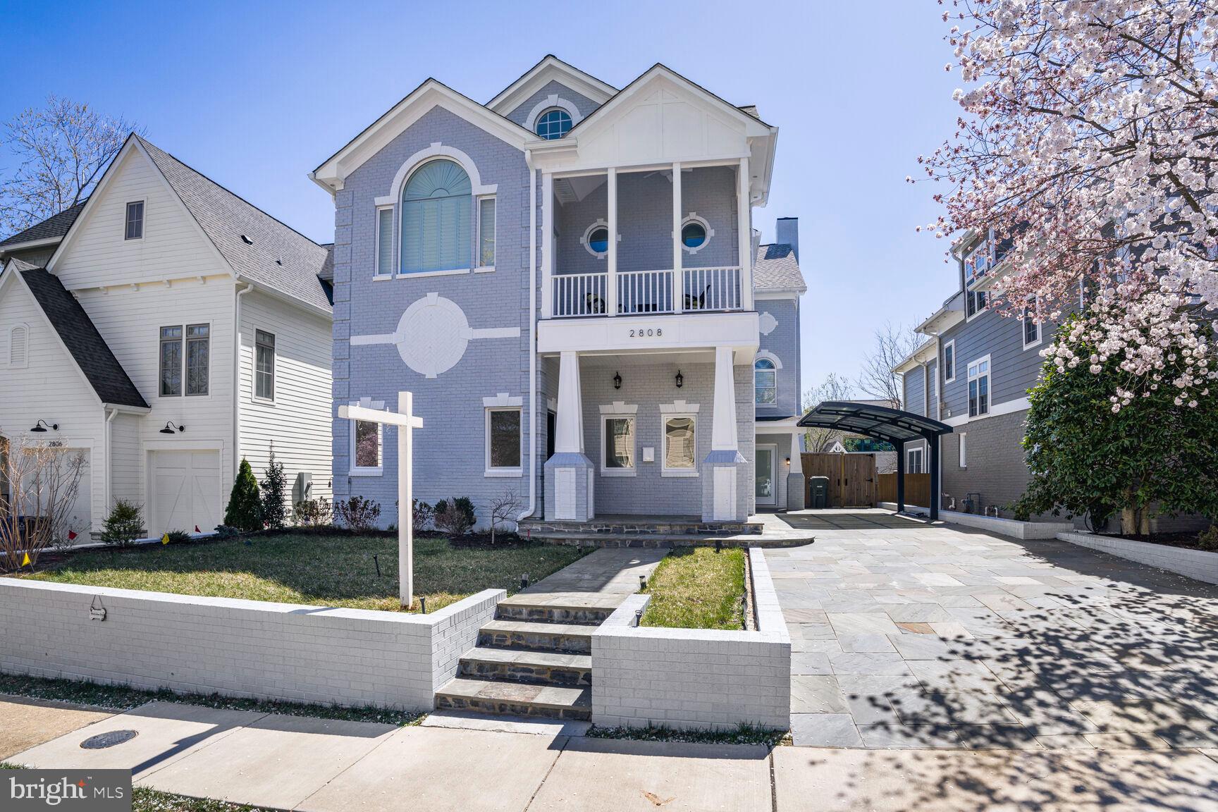 LYON PARK - Residential