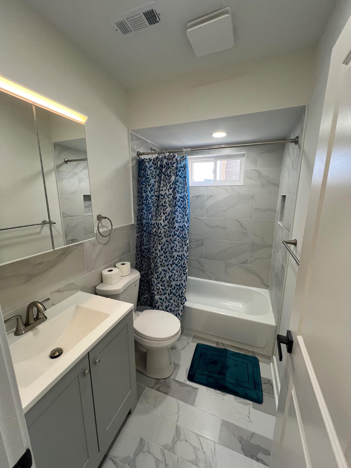 KENSINGTON - Residential