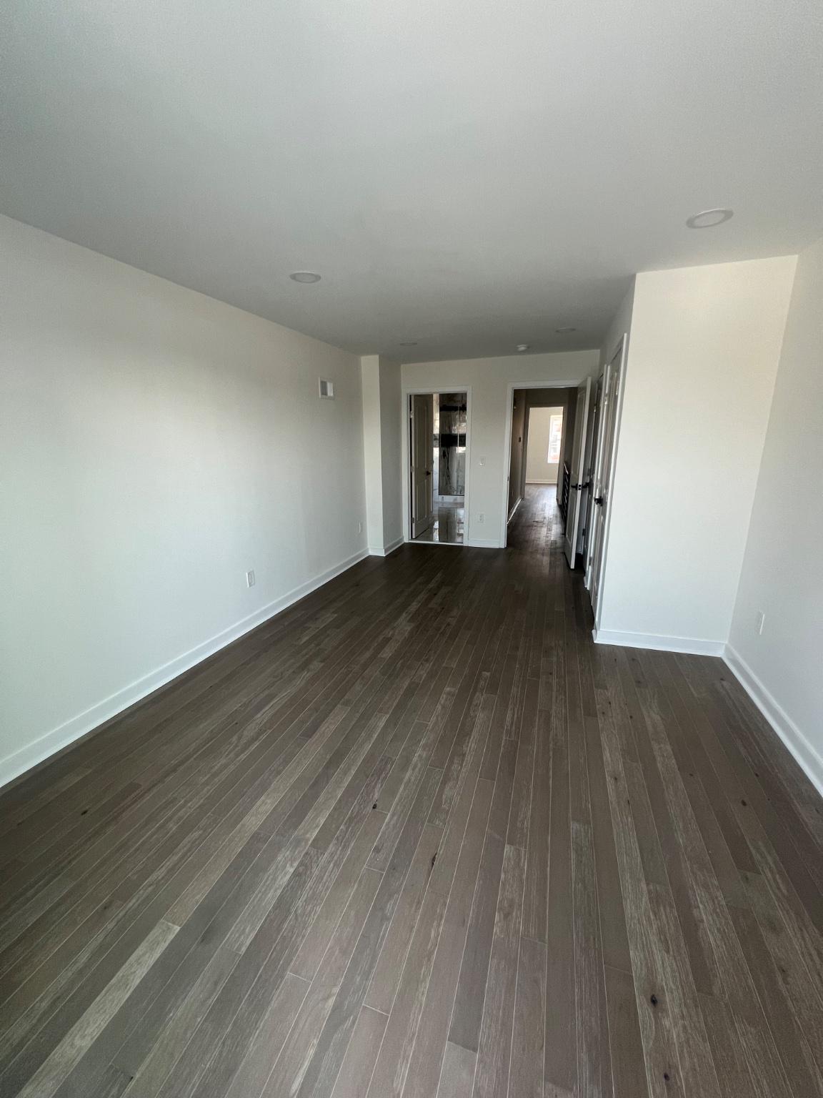 KENSINGTON - Residential