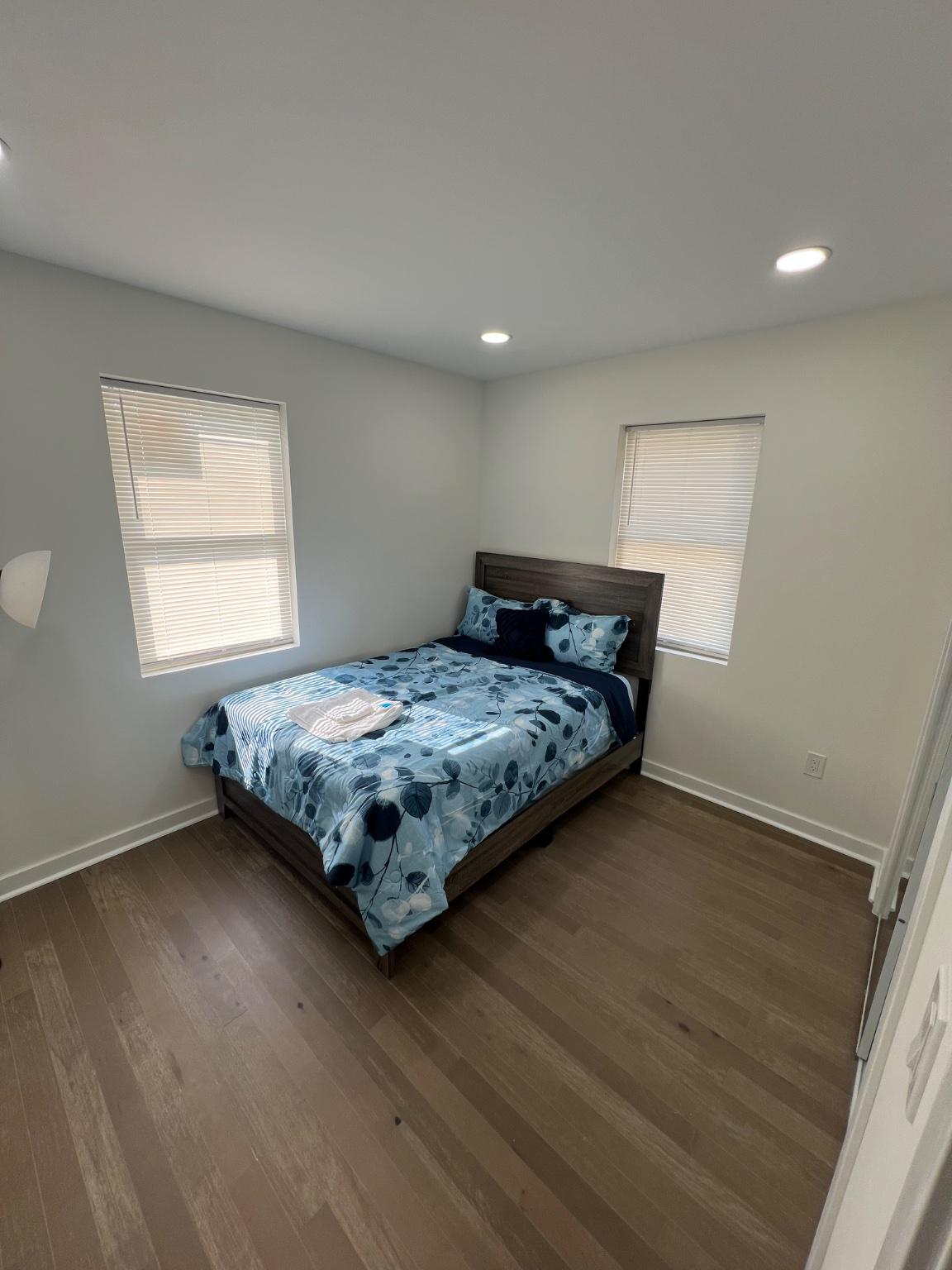 KENSINGTON - Residential