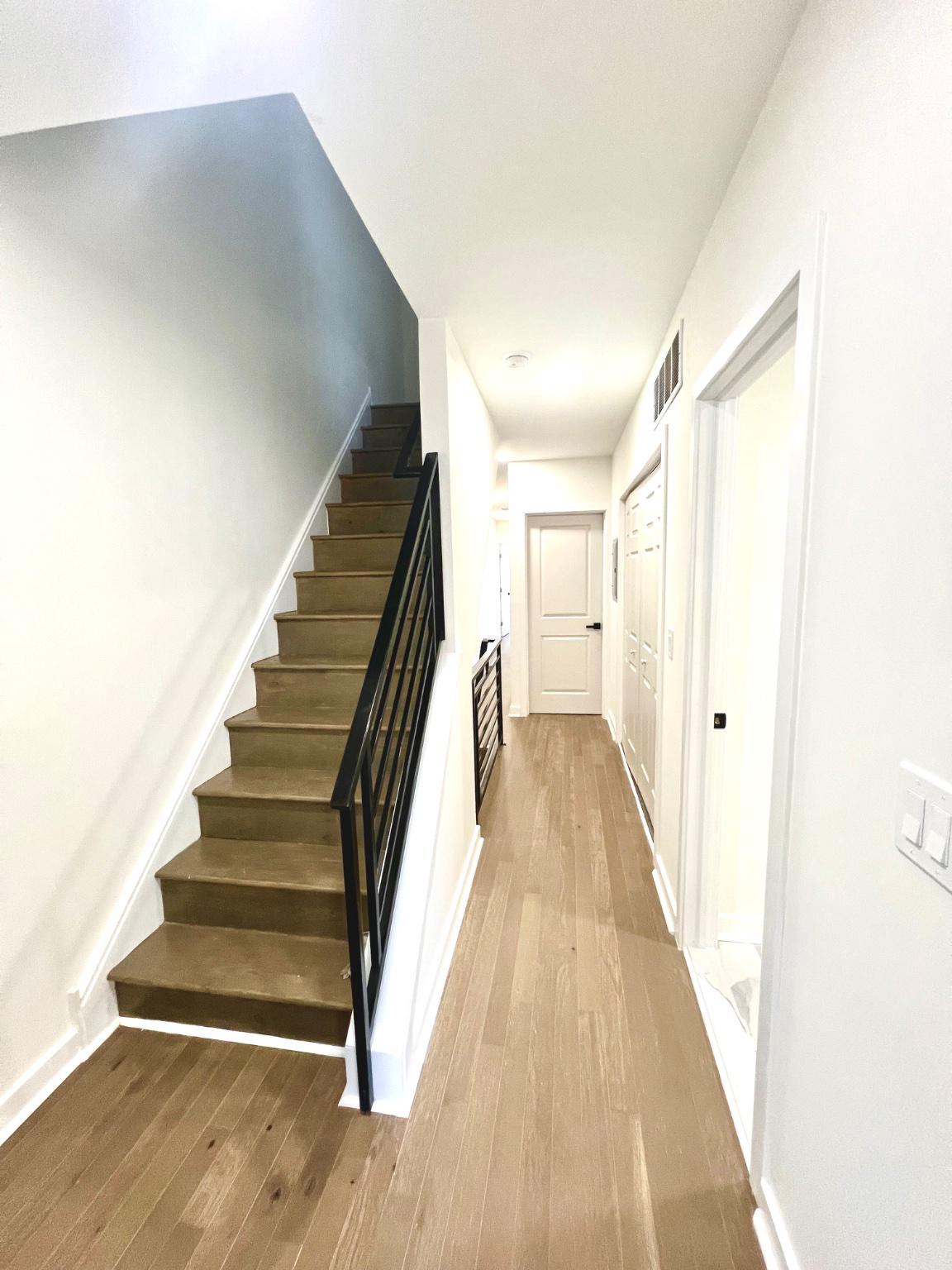 KENSINGTON - Residential