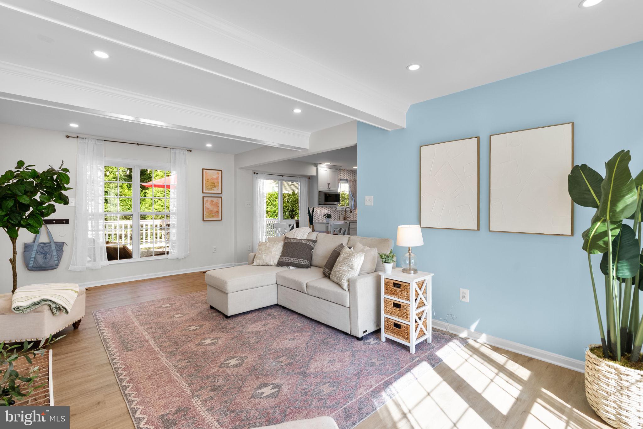 HALLOWELL - Residential