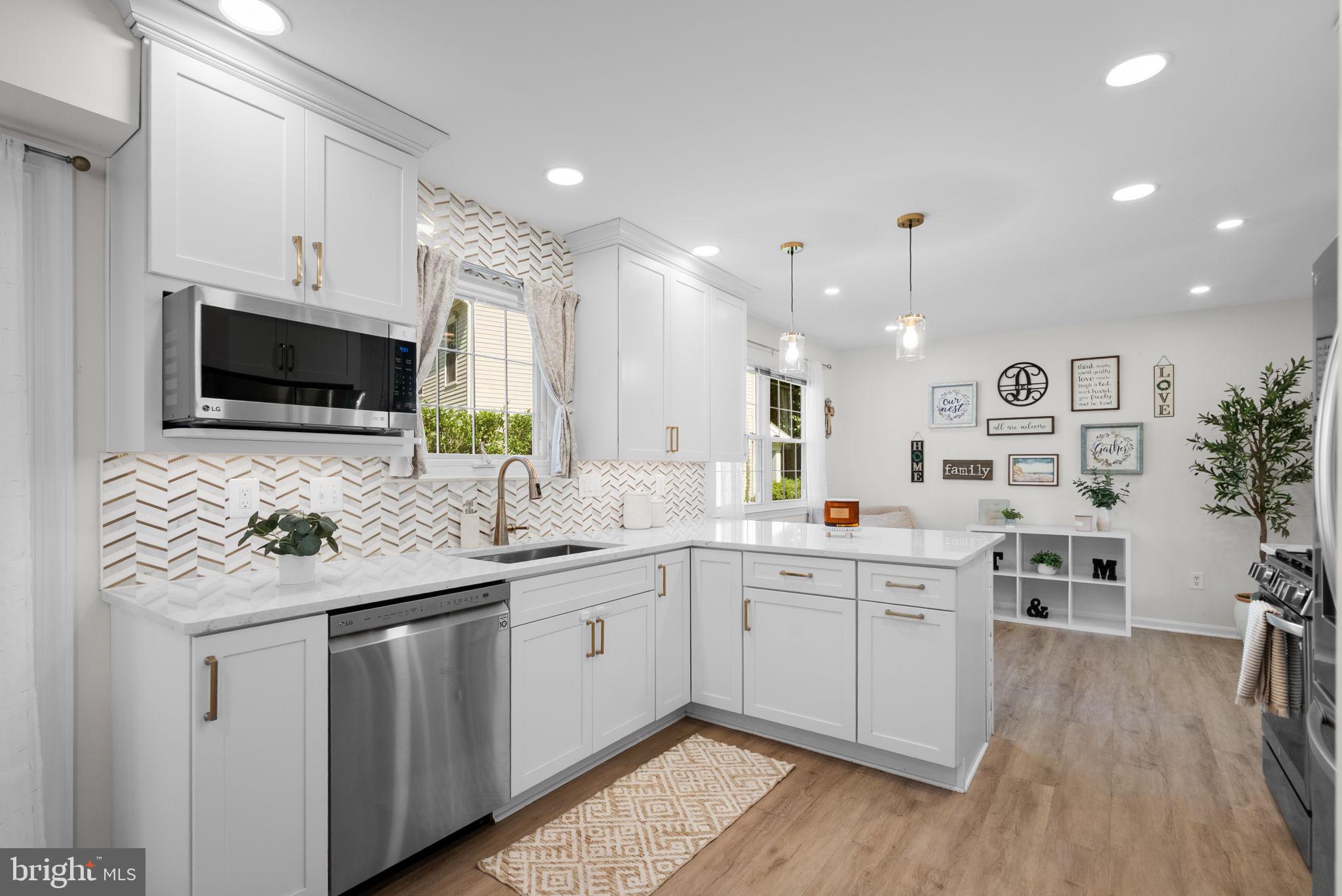 HALLOWELL - Residential