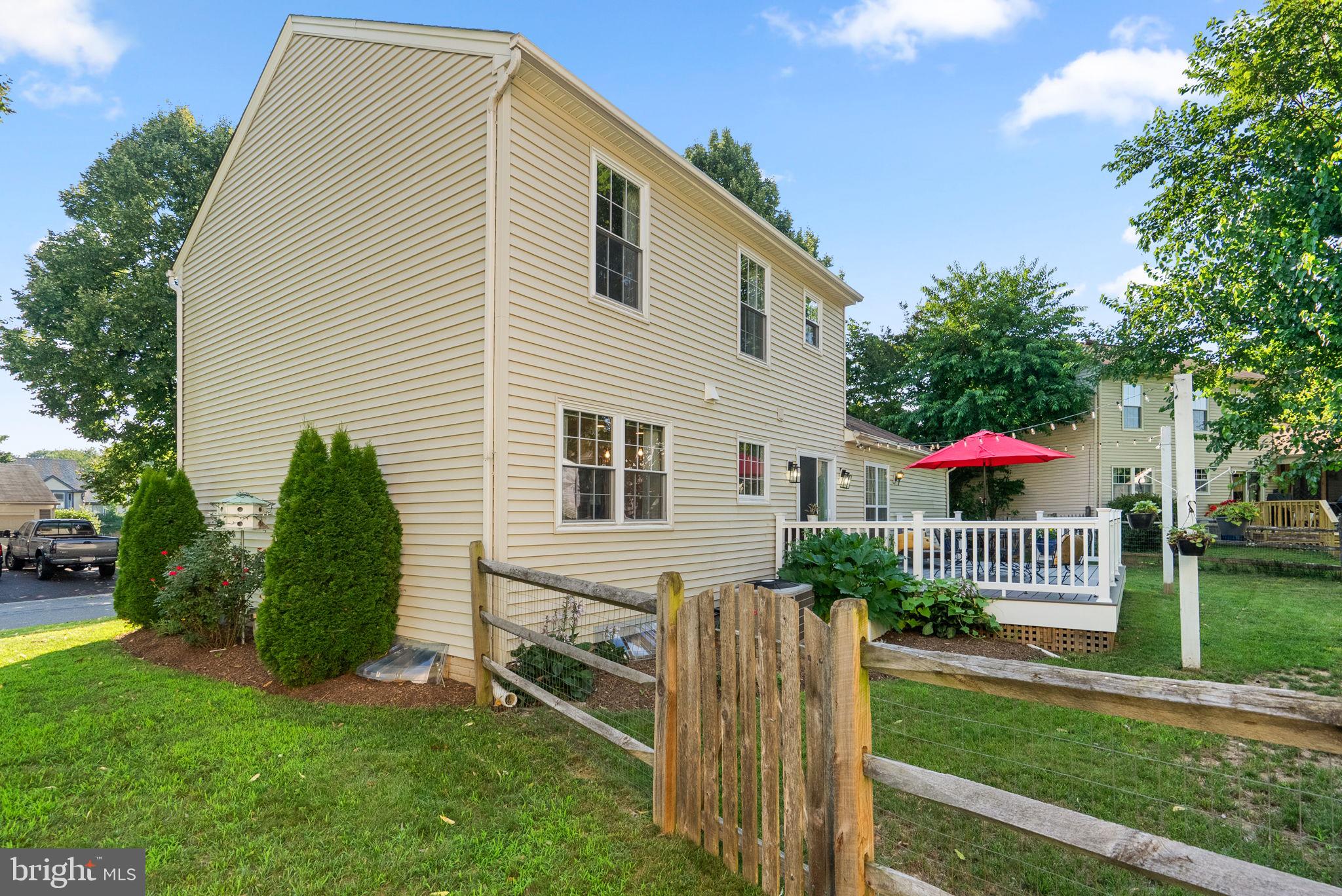 HALLOWELL - Residential