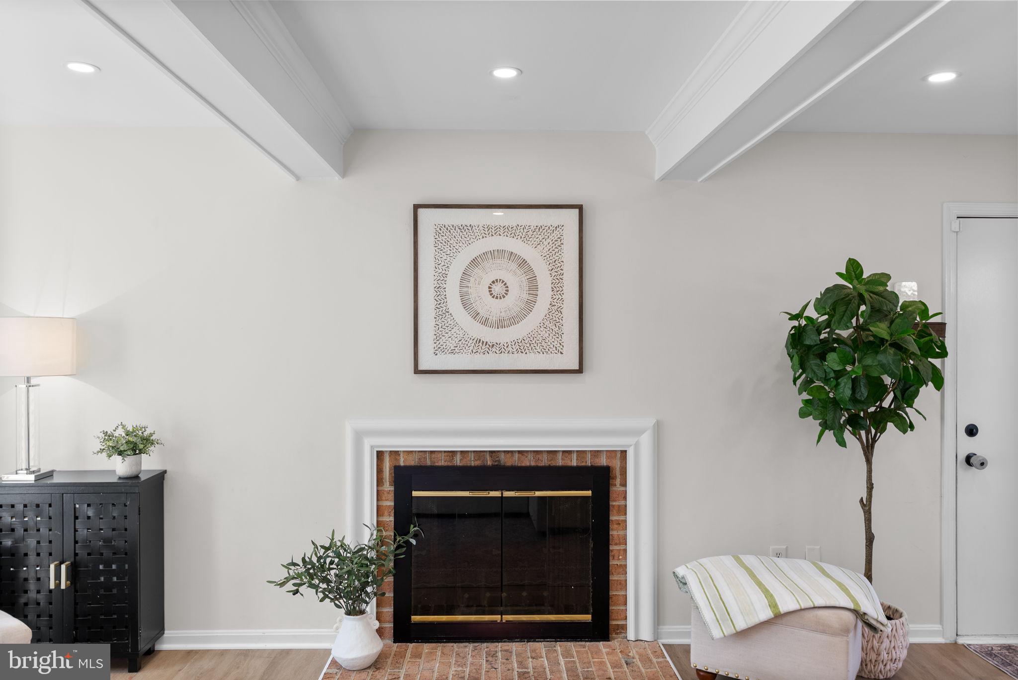 HALLOWELL - Residential