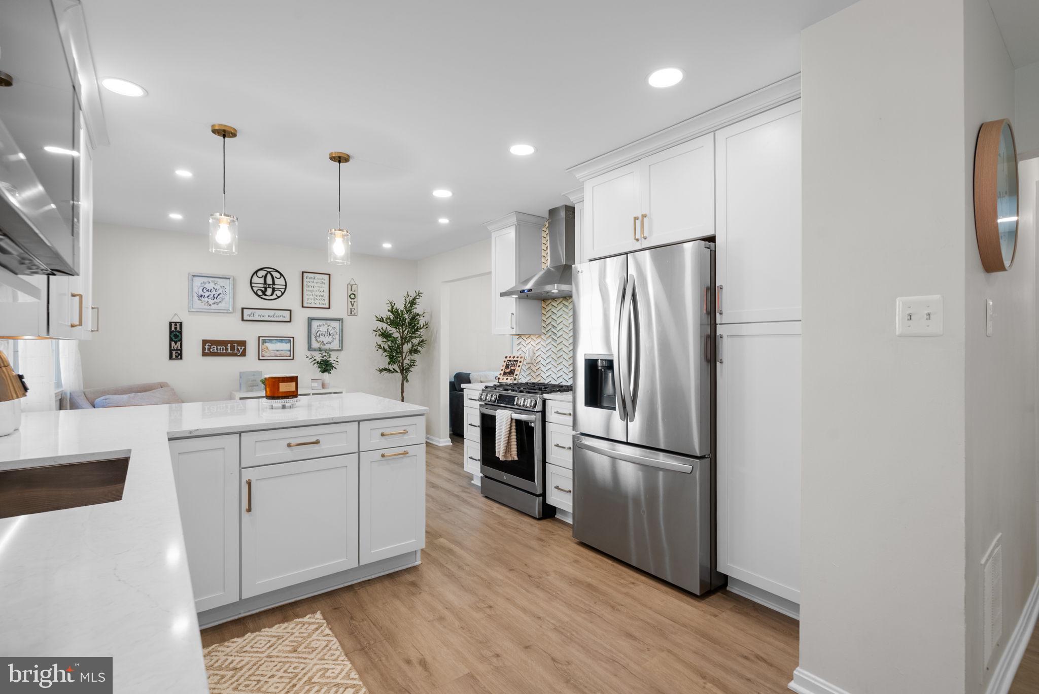 HALLOWELL - Residential