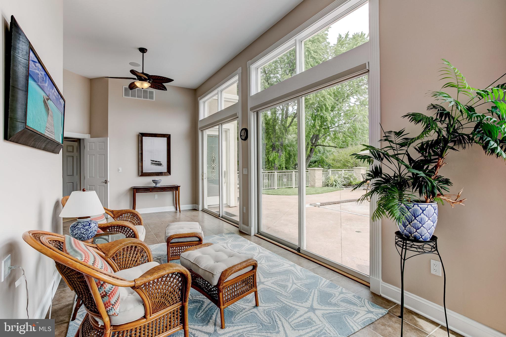 BOWLEYS QUARTERS - Residential