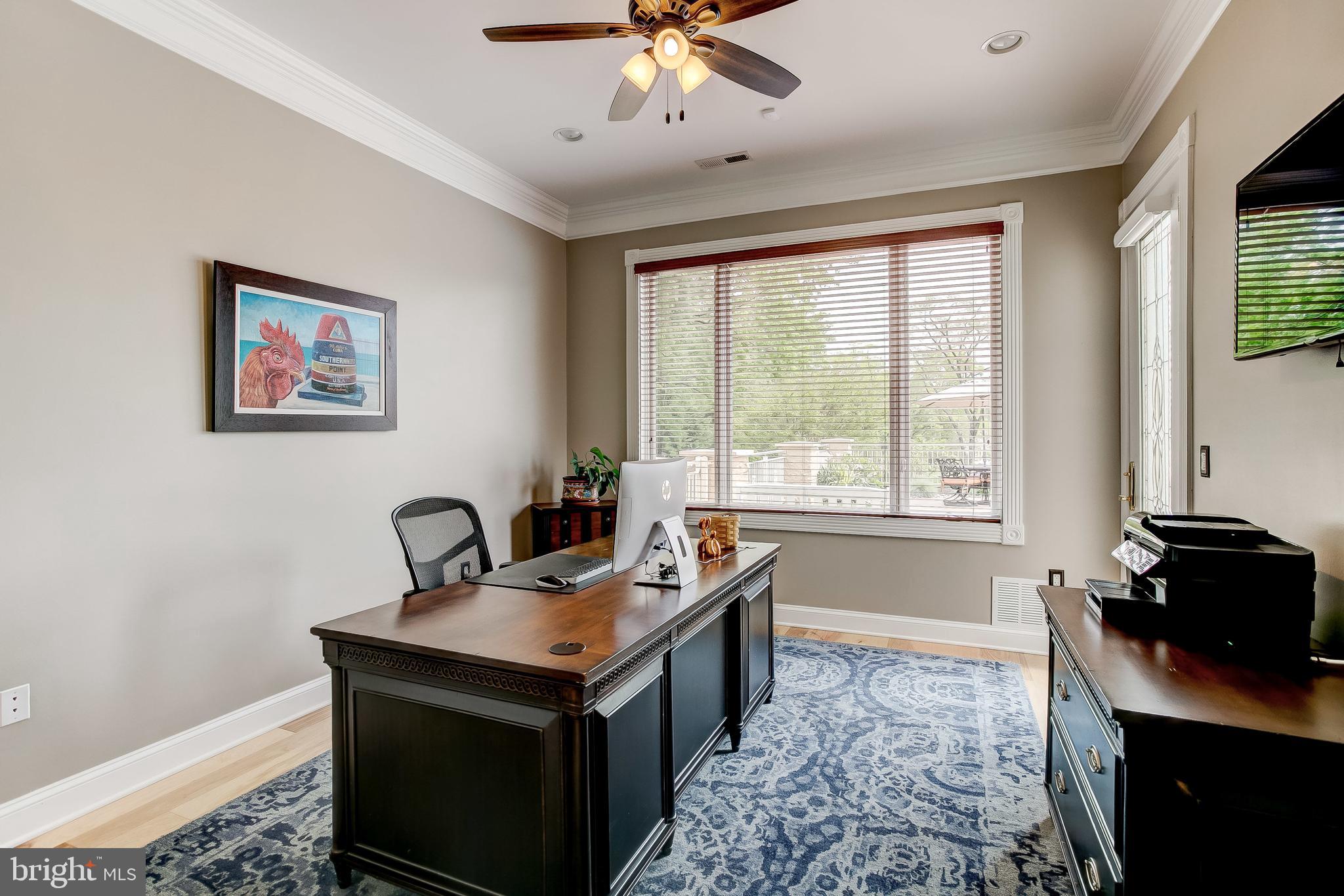 BOWLEYS QUARTERS - Residential