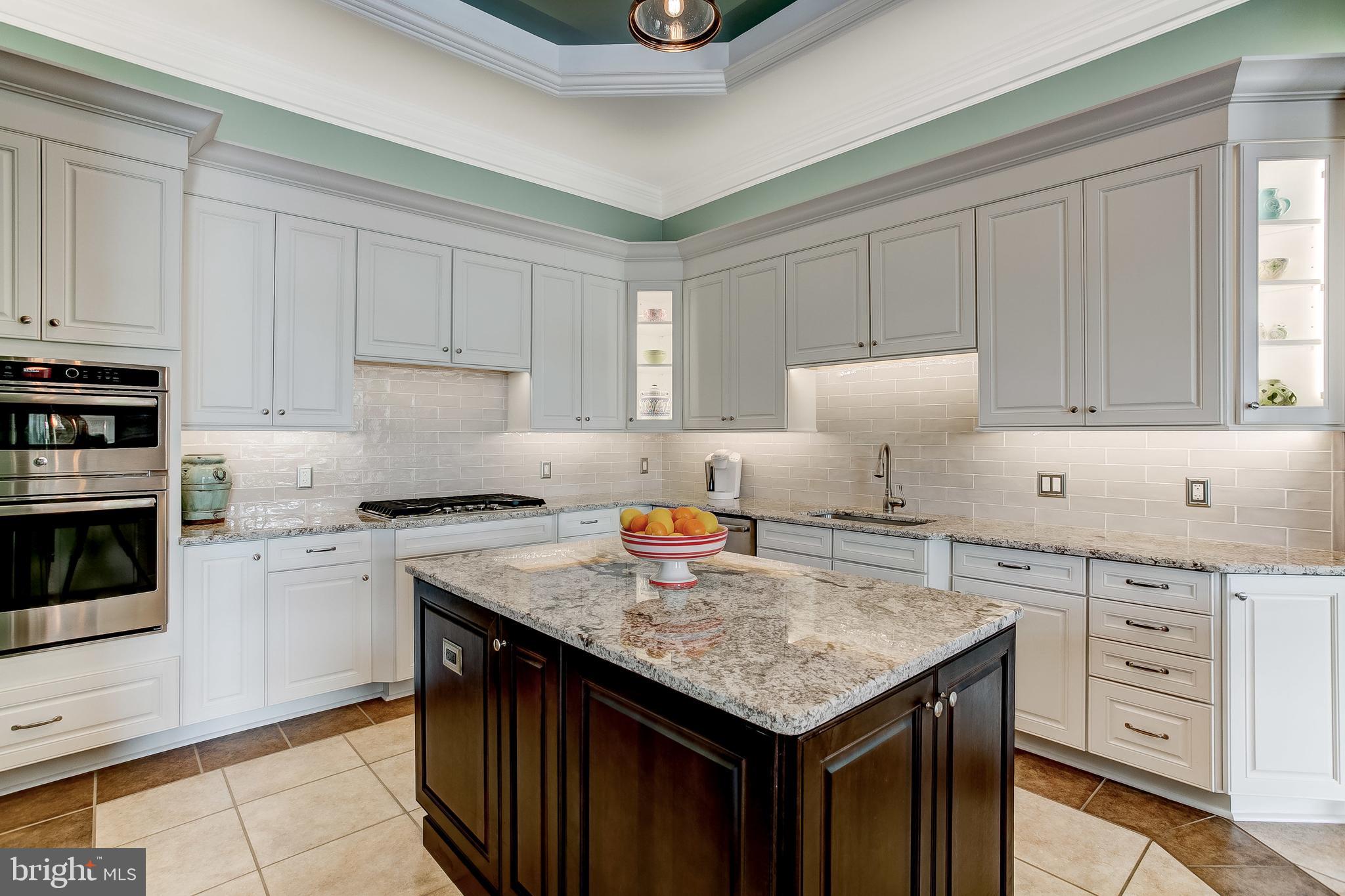 BOWLEYS QUARTERS - Residential