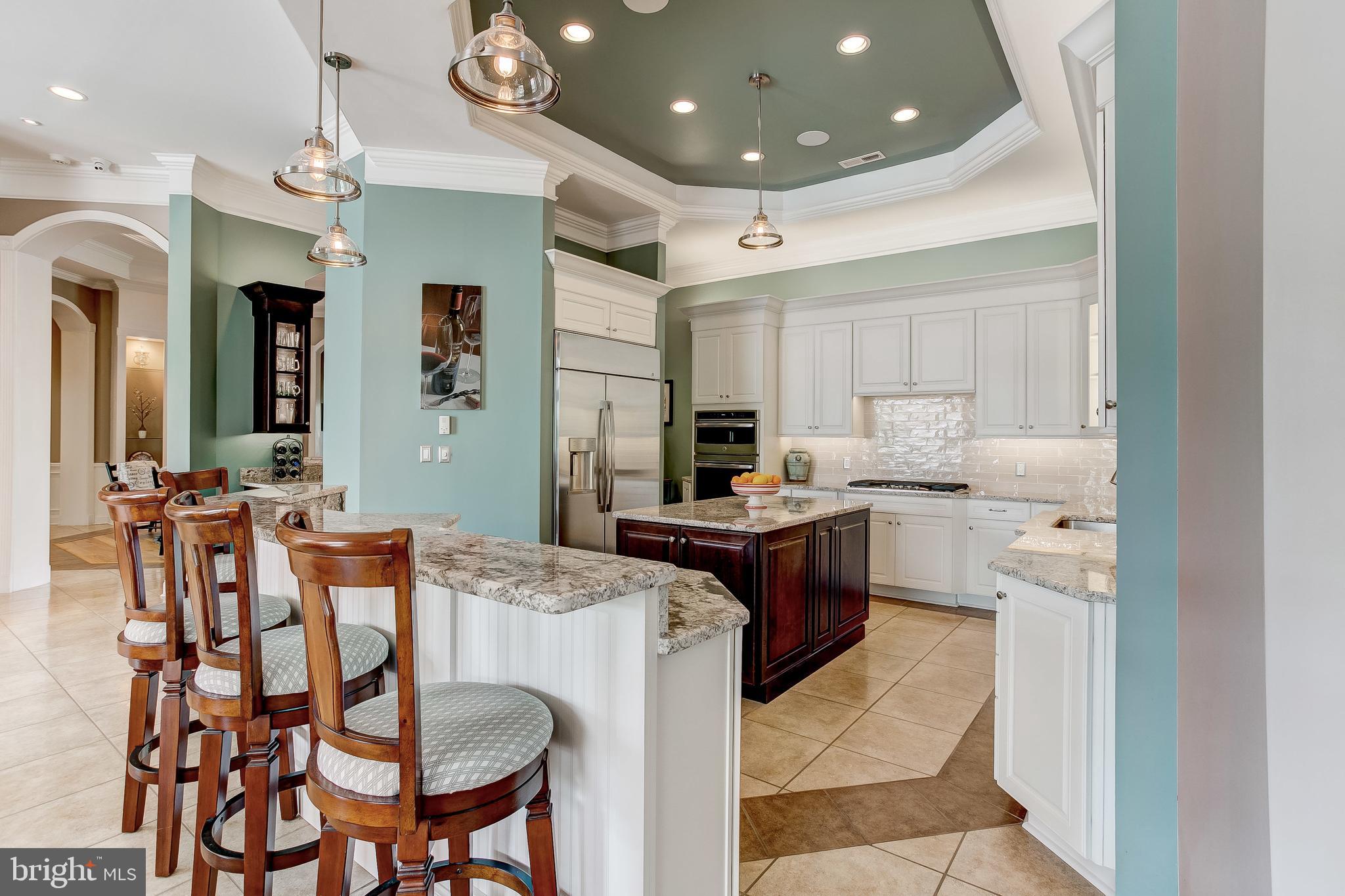 BOWLEYS QUARTERS - Residential