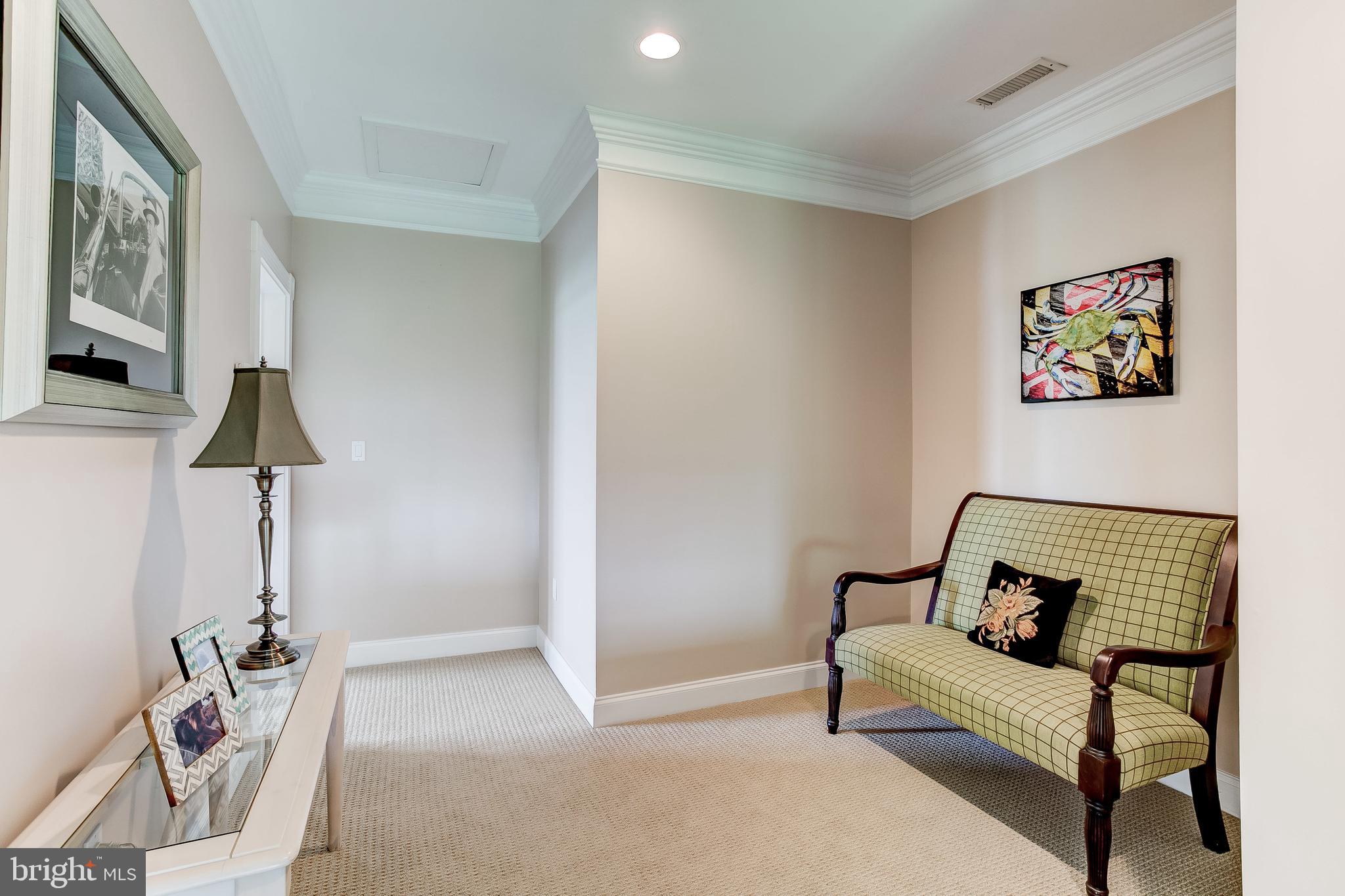 BOWLEYS QUARTERS - Residential