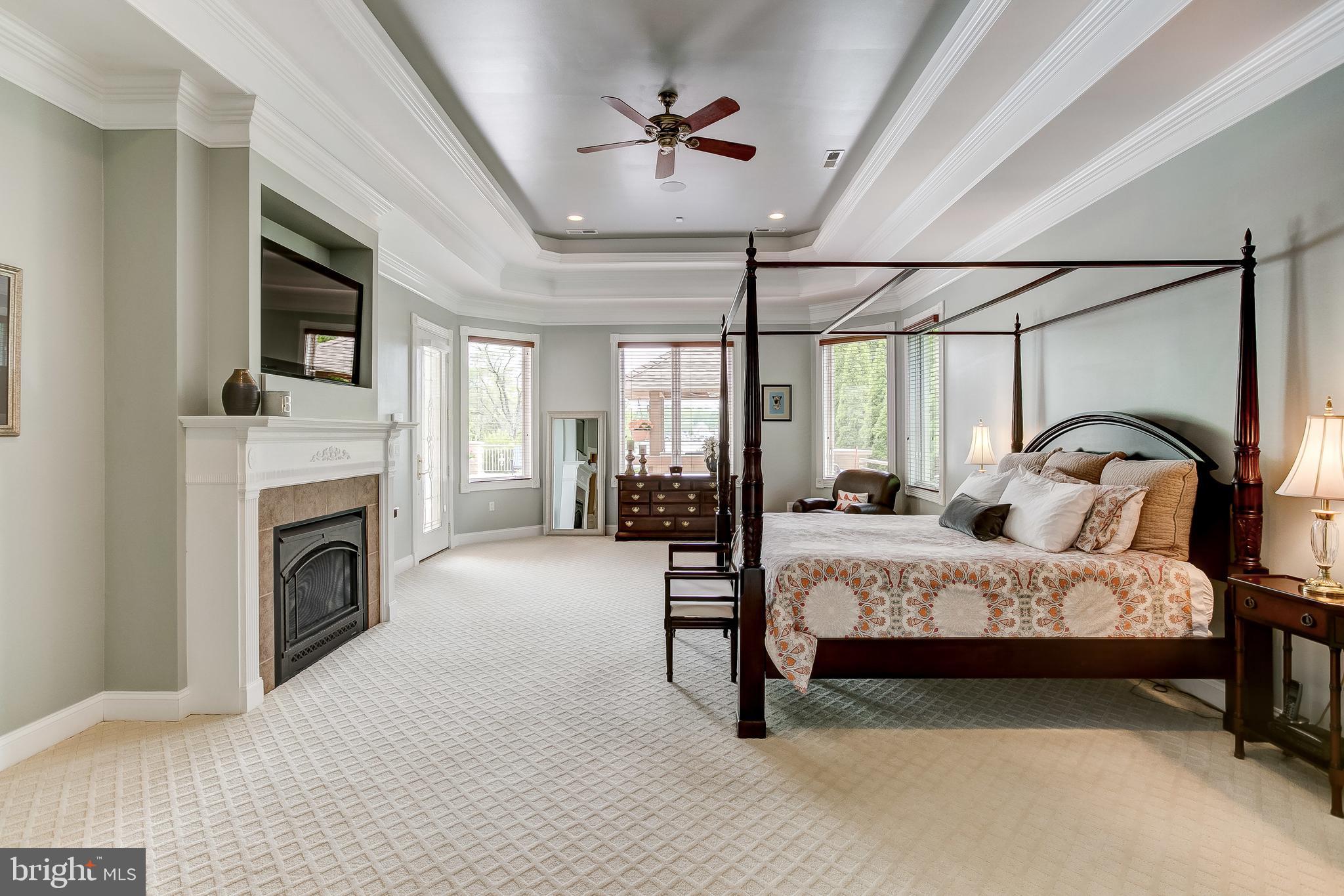 BOWLEYS QUARTERS - Residential
