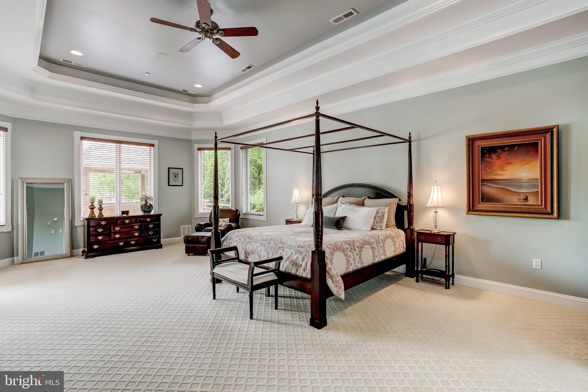 BOWLEYS QUARTERS - Residential