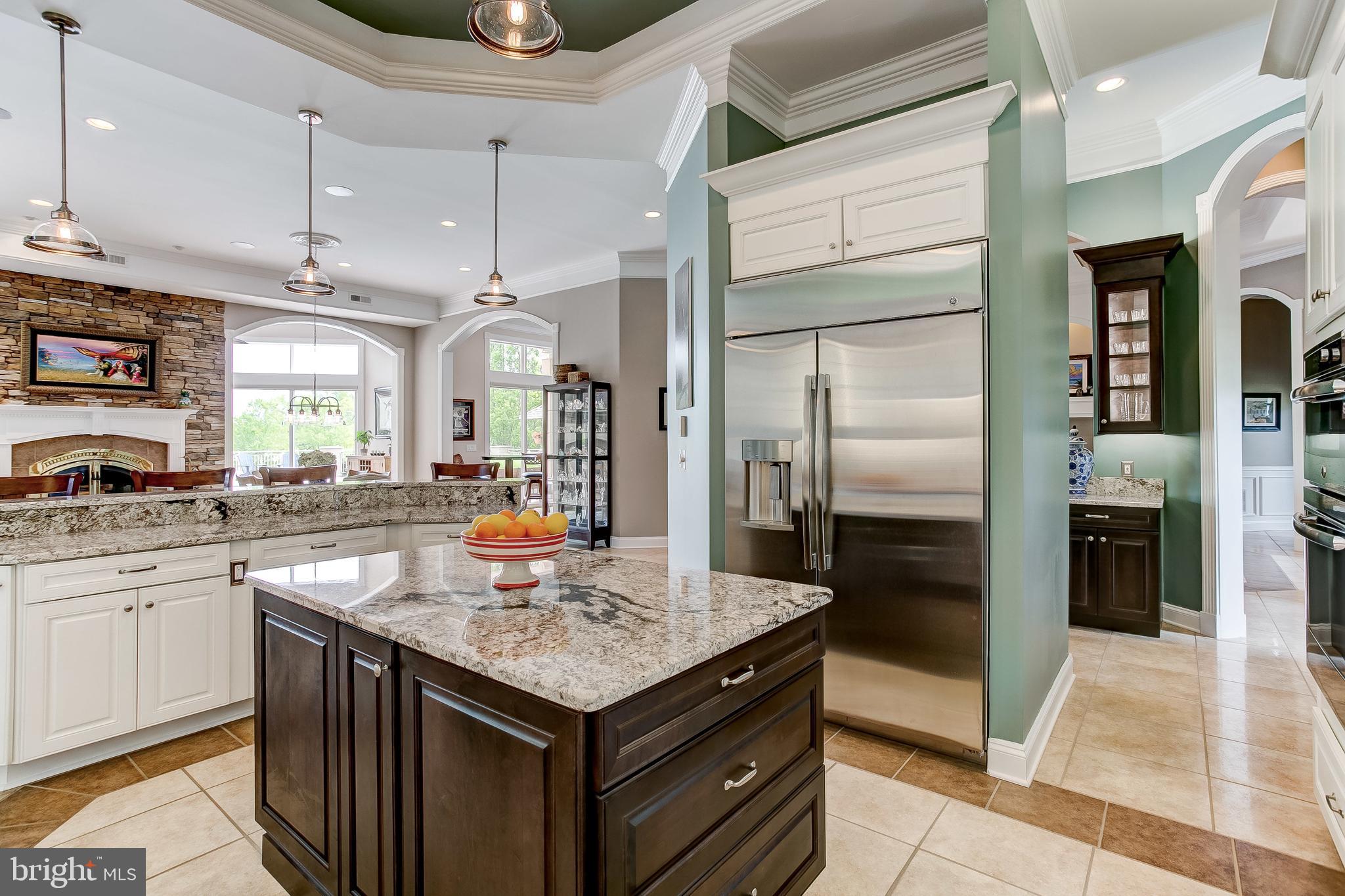 BOWLEYS QUARTERS - Residential