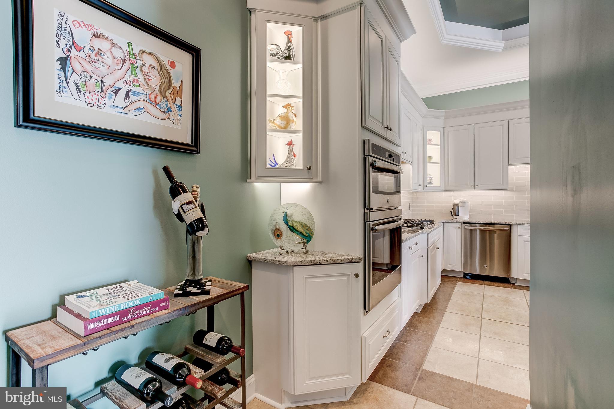 BOWLEYS QUARTERS - Residential
