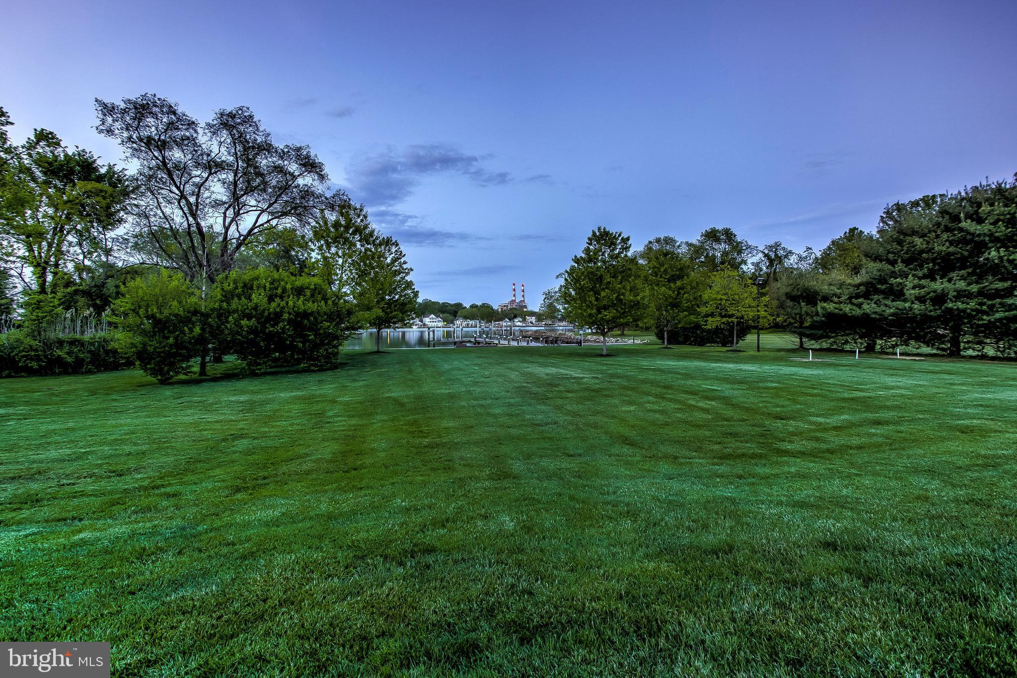 BOWLEYS QUARTERS - Residential