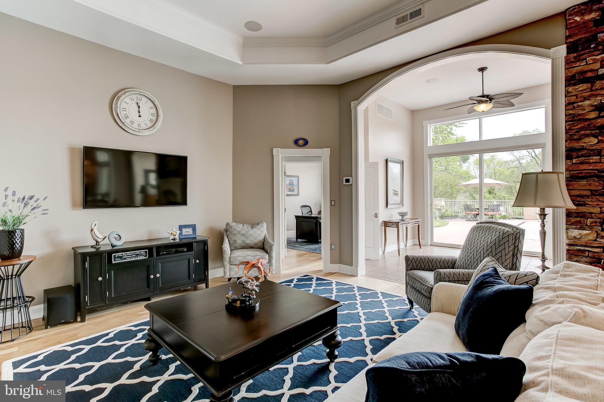 BOWLEYS QUARTERS - Residential