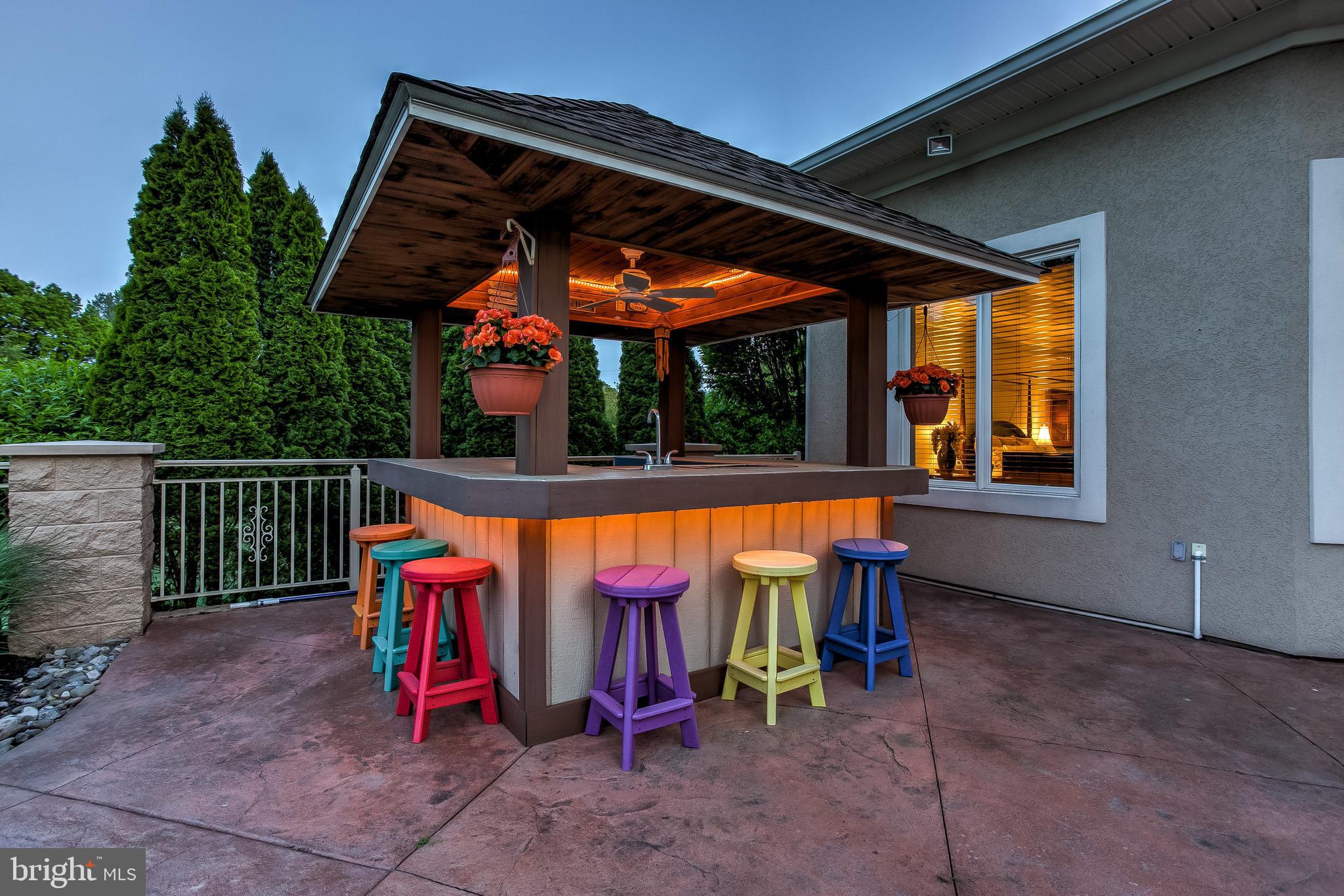 BOWLEYS QUARTERS - Residential
