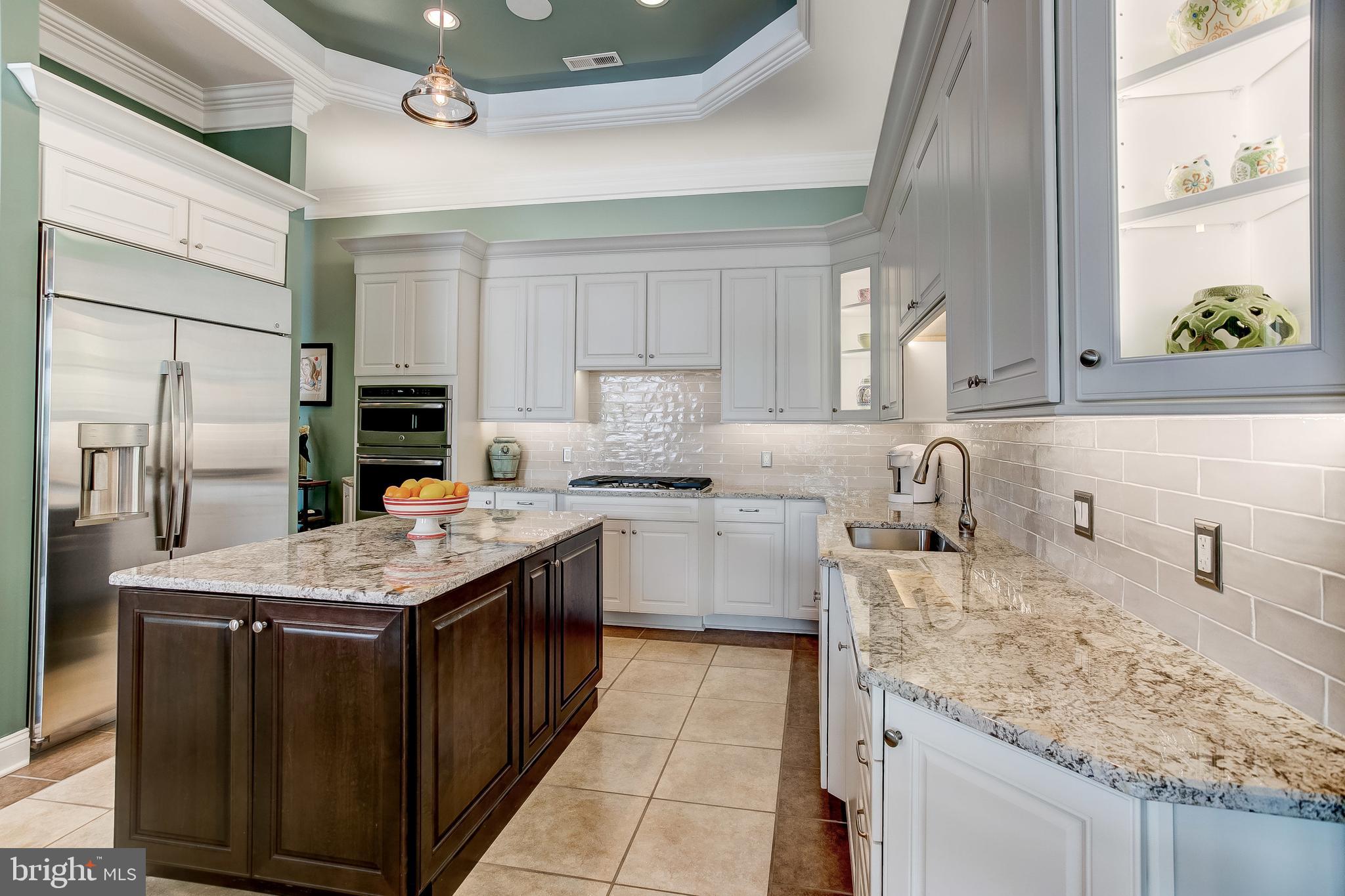 BOWLEYS QUARTERS - Residential