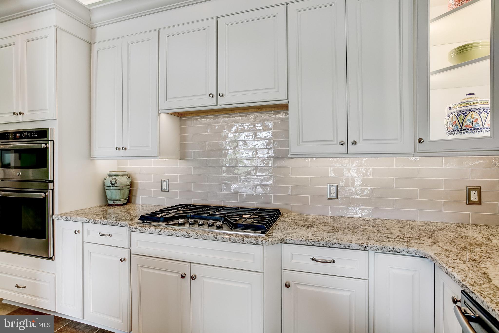BOWLEYS QUARTERS - Residential