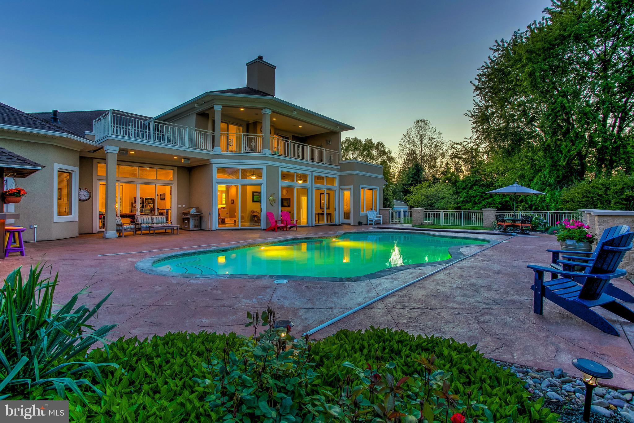 BOWLEYS QUARTERS - Residential