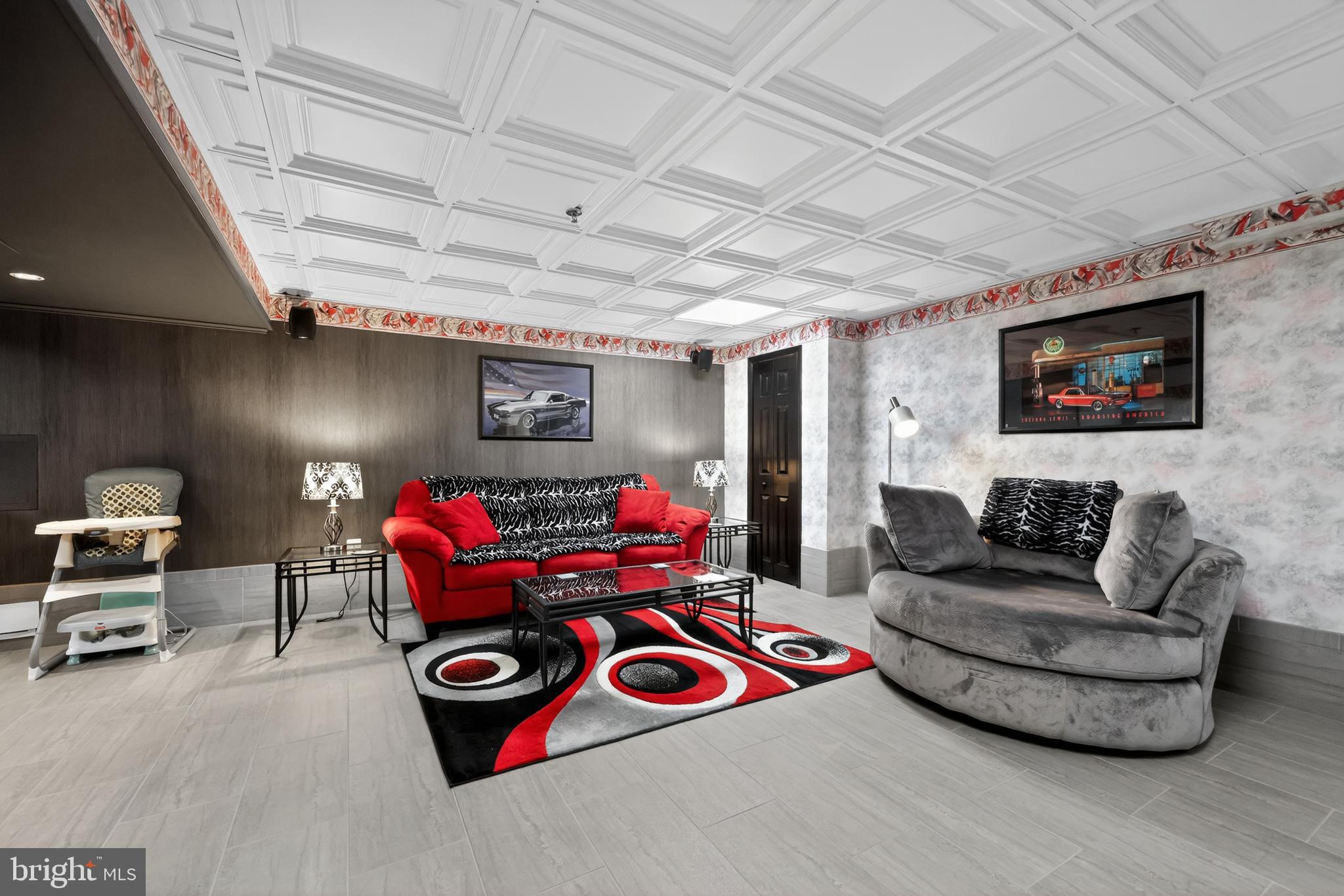 SOMERSET WALK - Residential