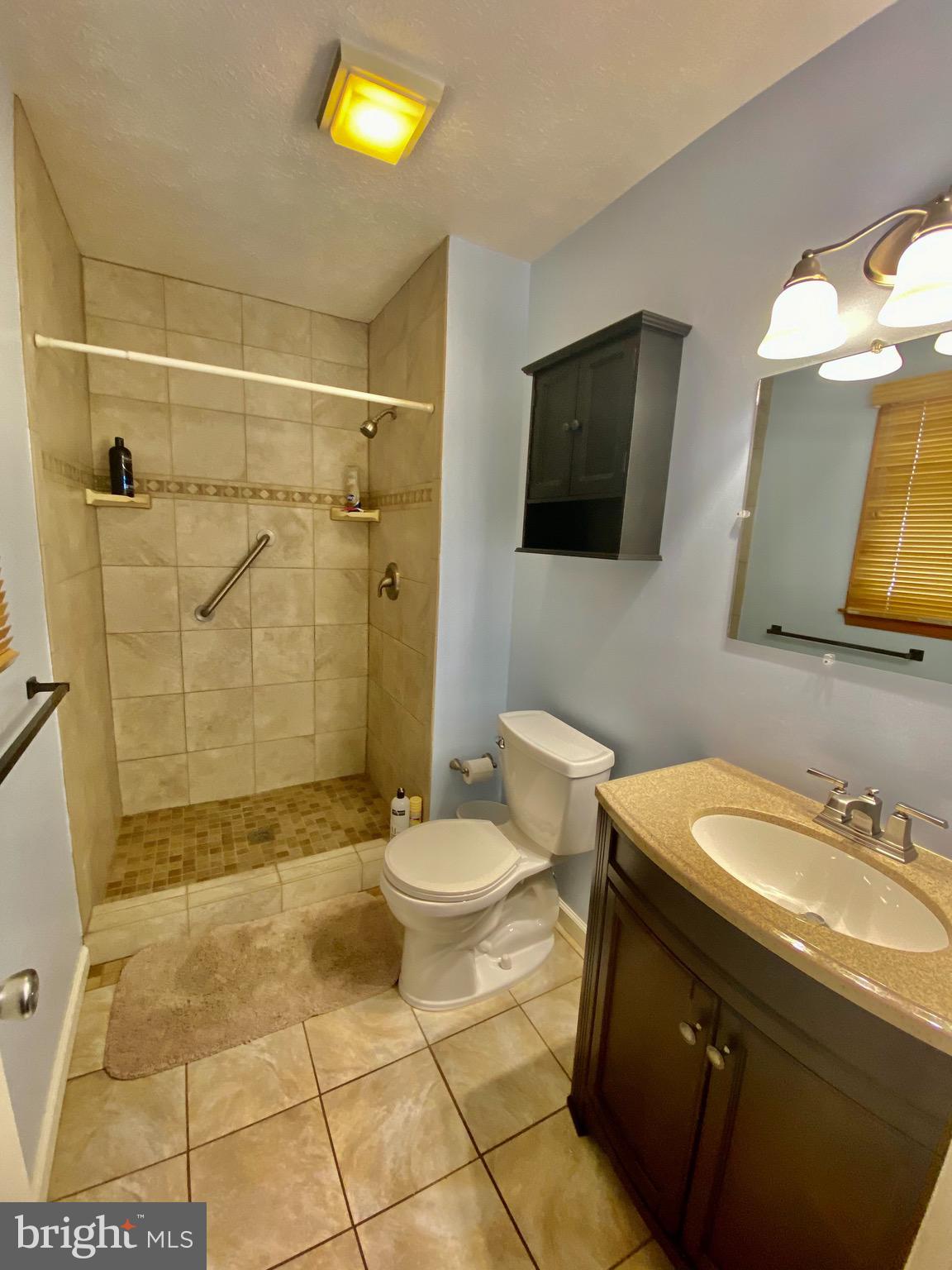 LAKE HOLIDAY ESTATES - Residential Lease