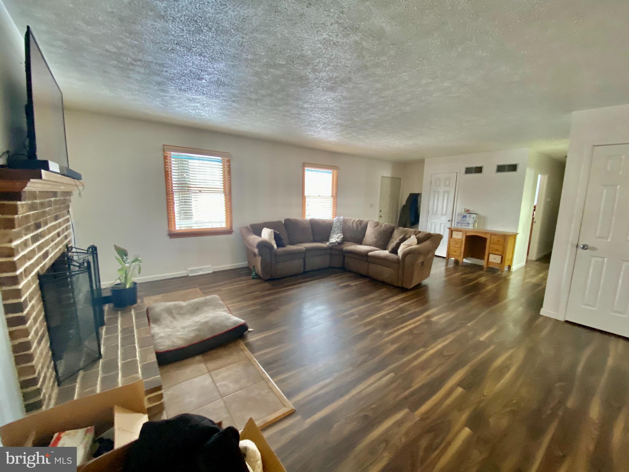 LAKE HOLIDAY ESTATES - Residential Lease