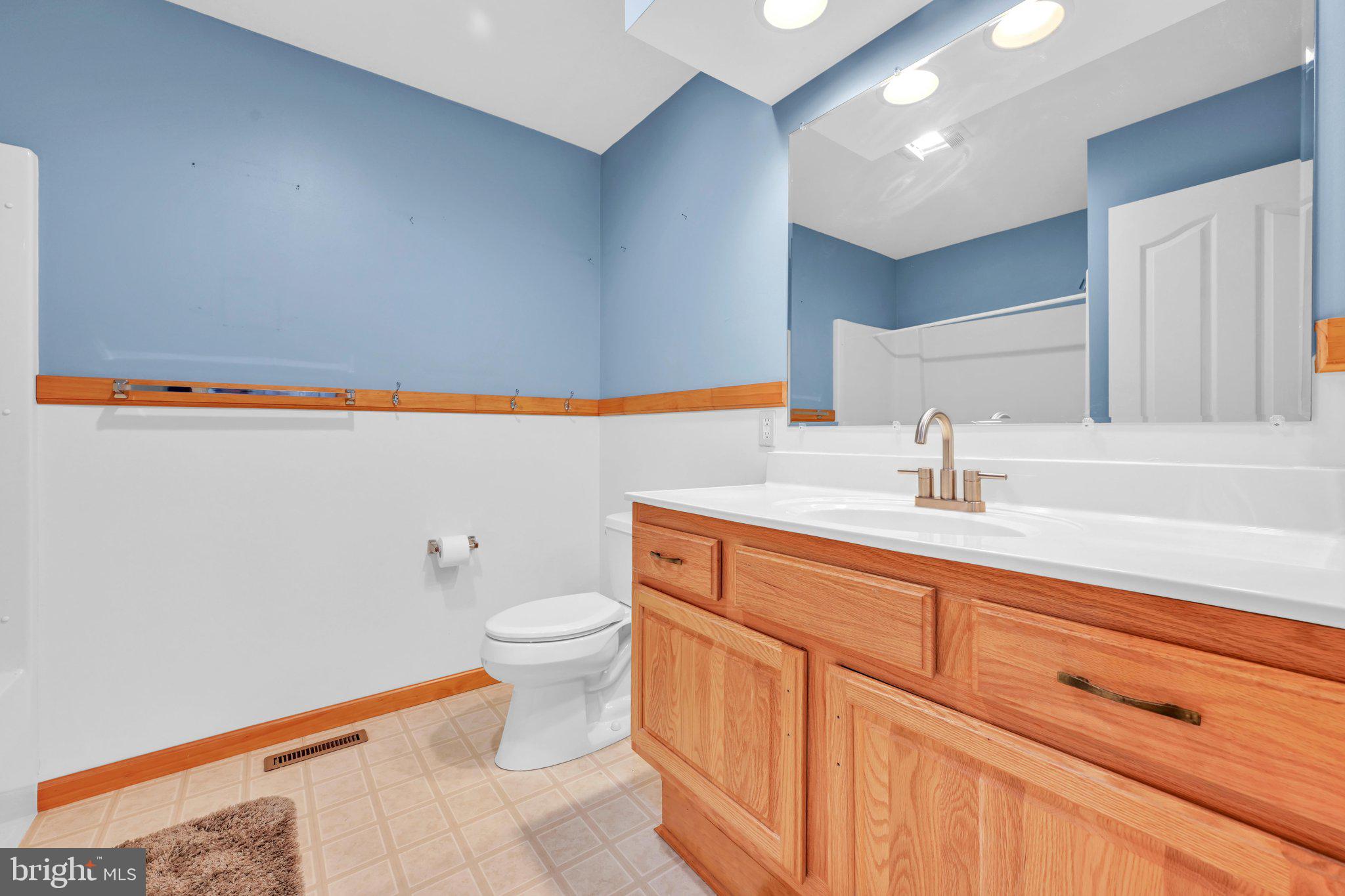 FOREST HILLS - Residential