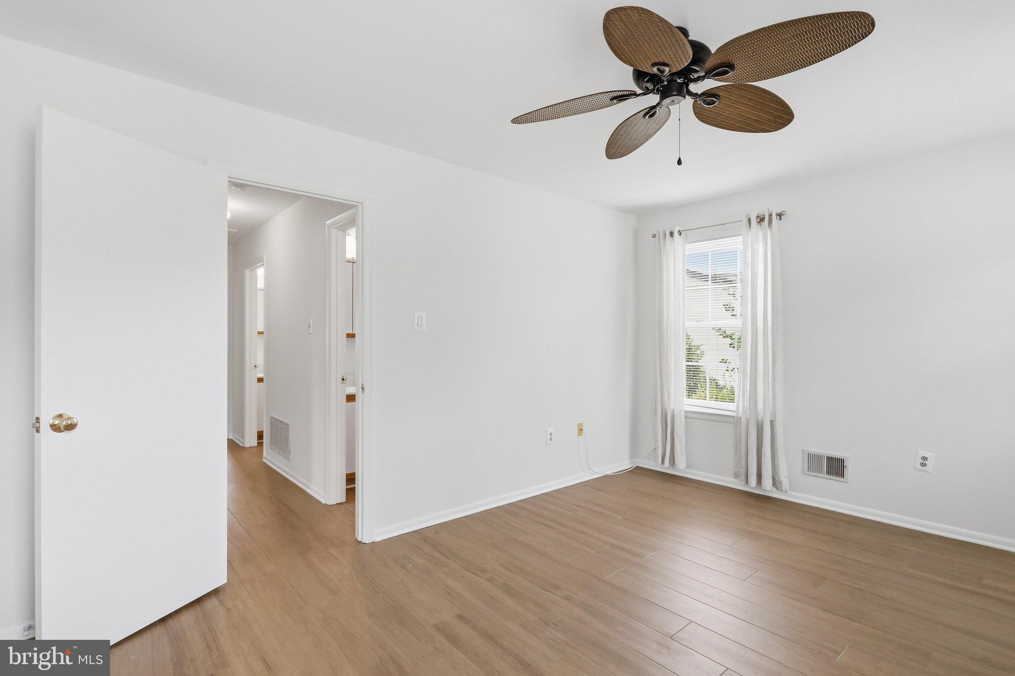 CRESTWOOD VILLAGE - Residential