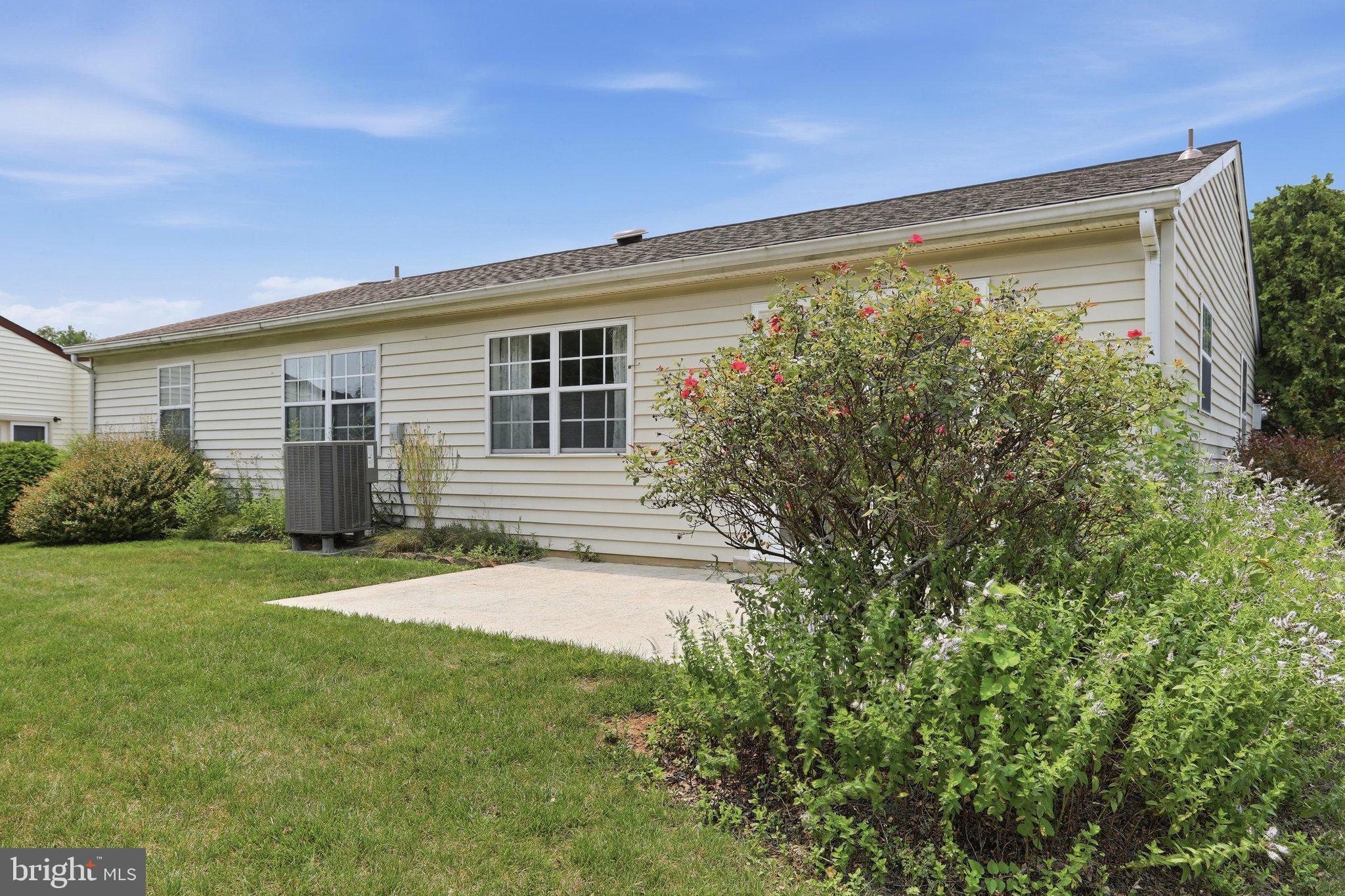 CRESTWOOD VILLAGE - Residential