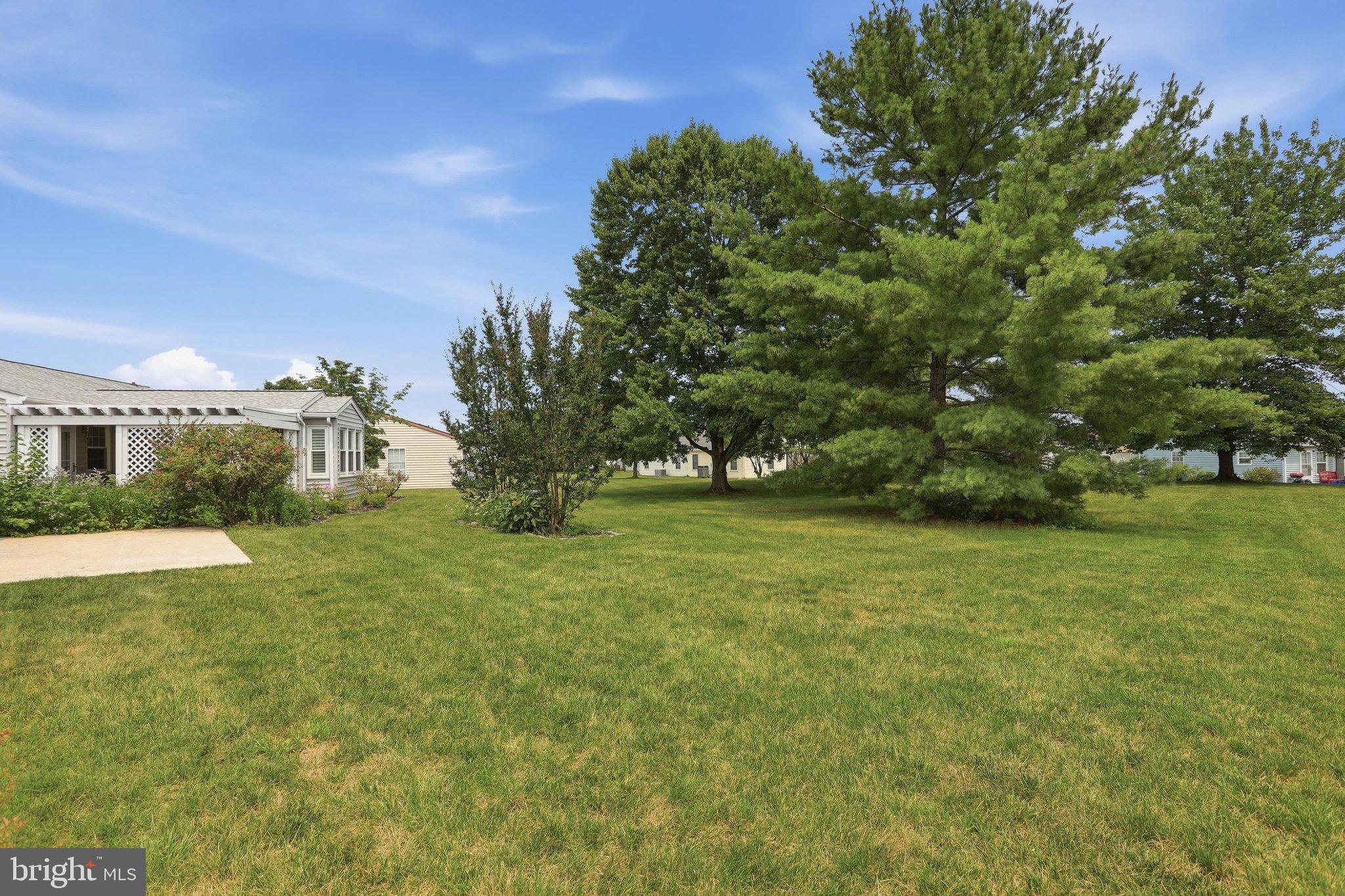 CRESTWOOD VILLAGE - Residential
